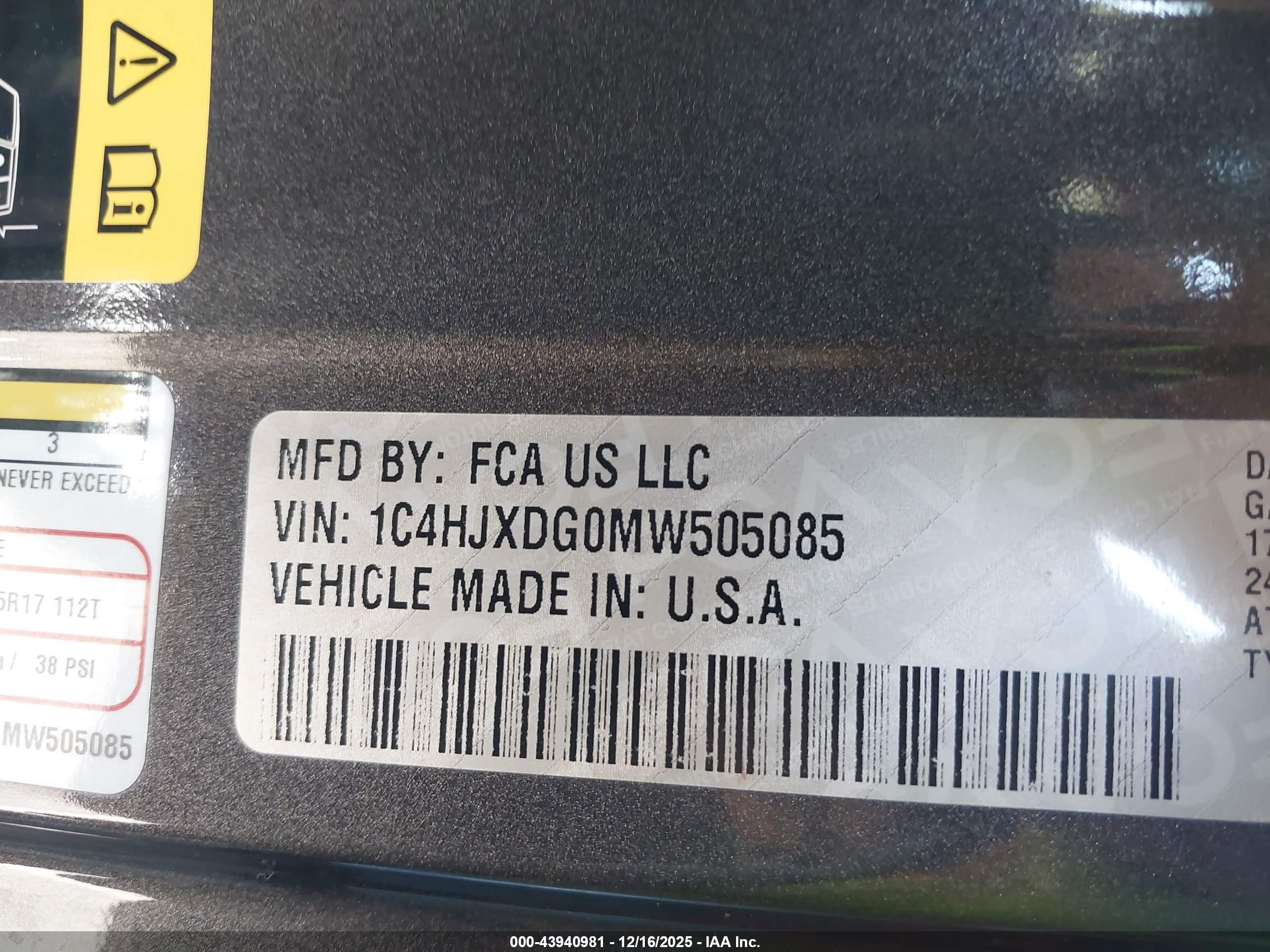 JEEP WRANGLER image 9