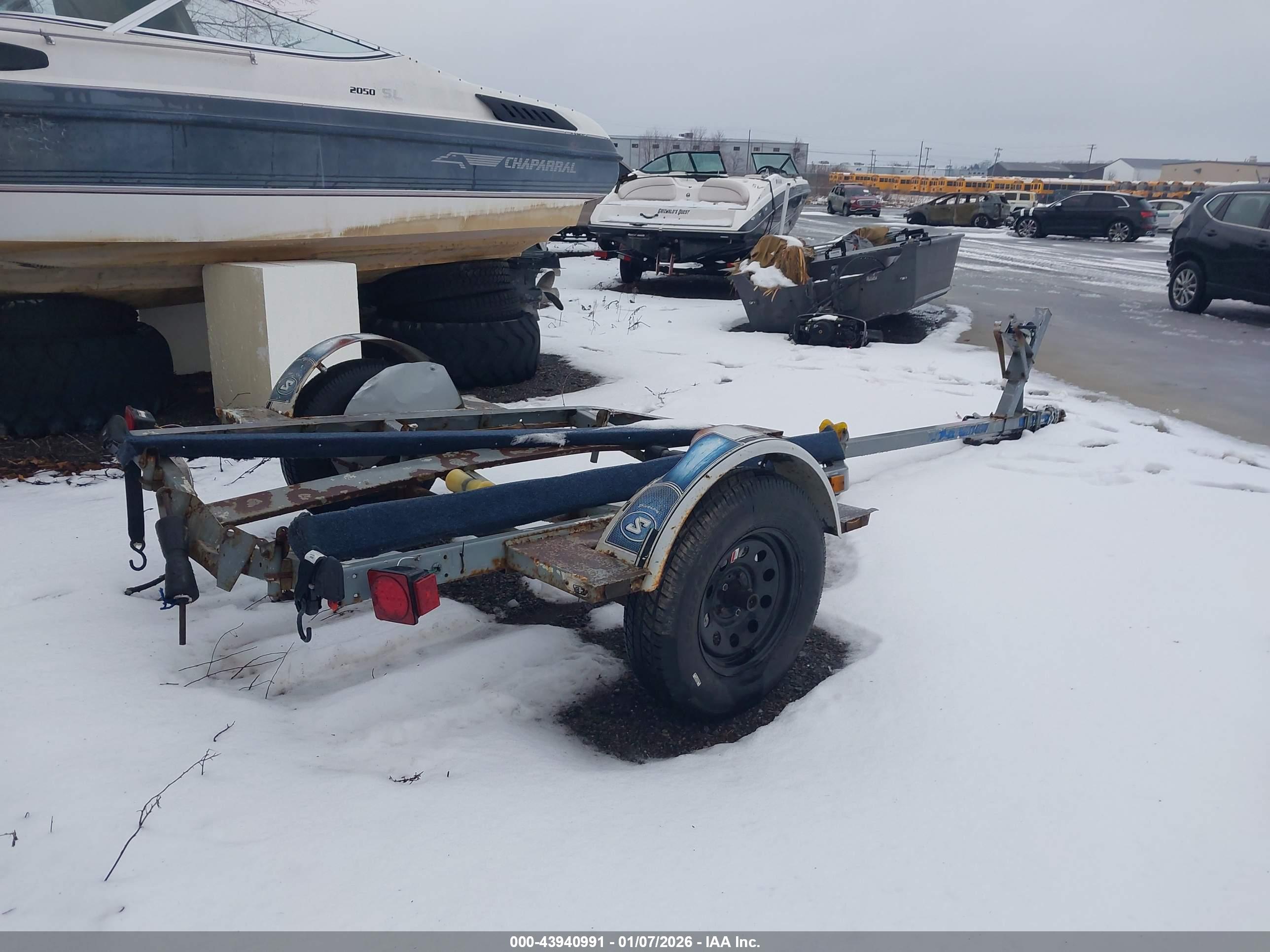 STAR TRAILERS image 4