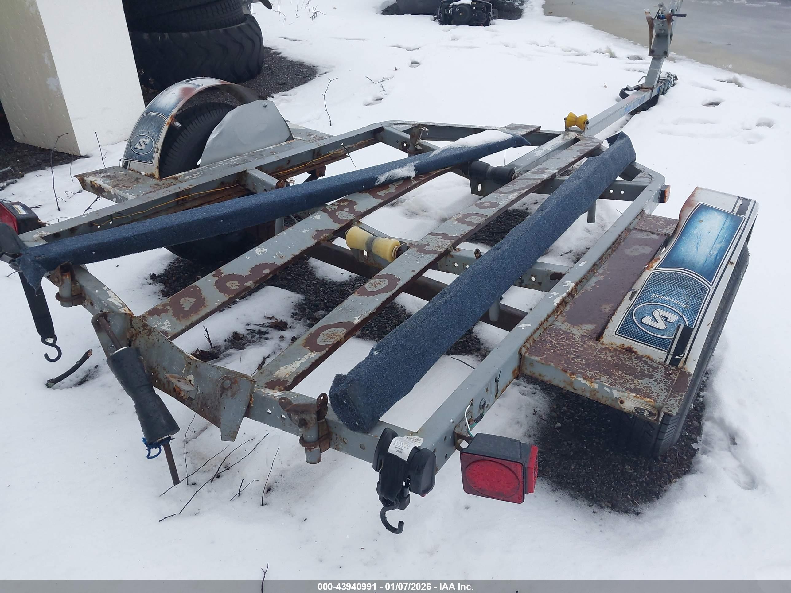 STAR TRAILERS image 6