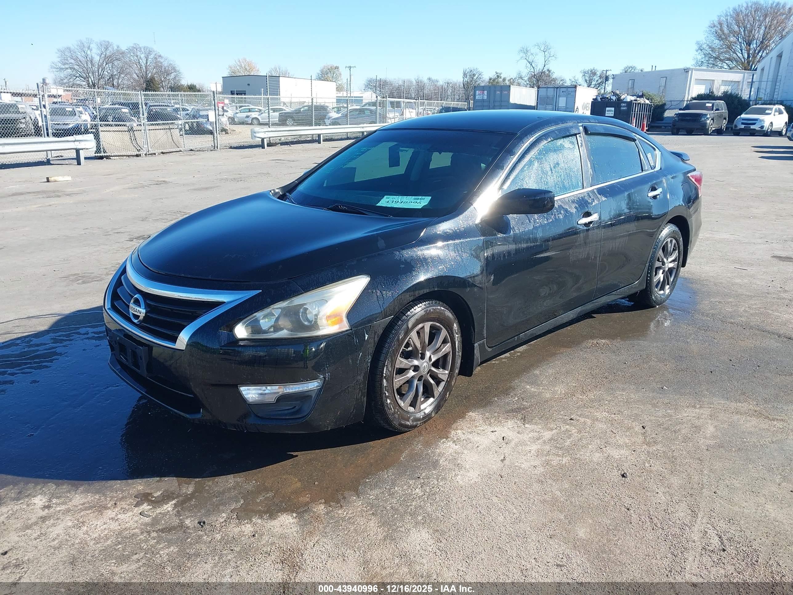 NISSAN ALTIMA image 2