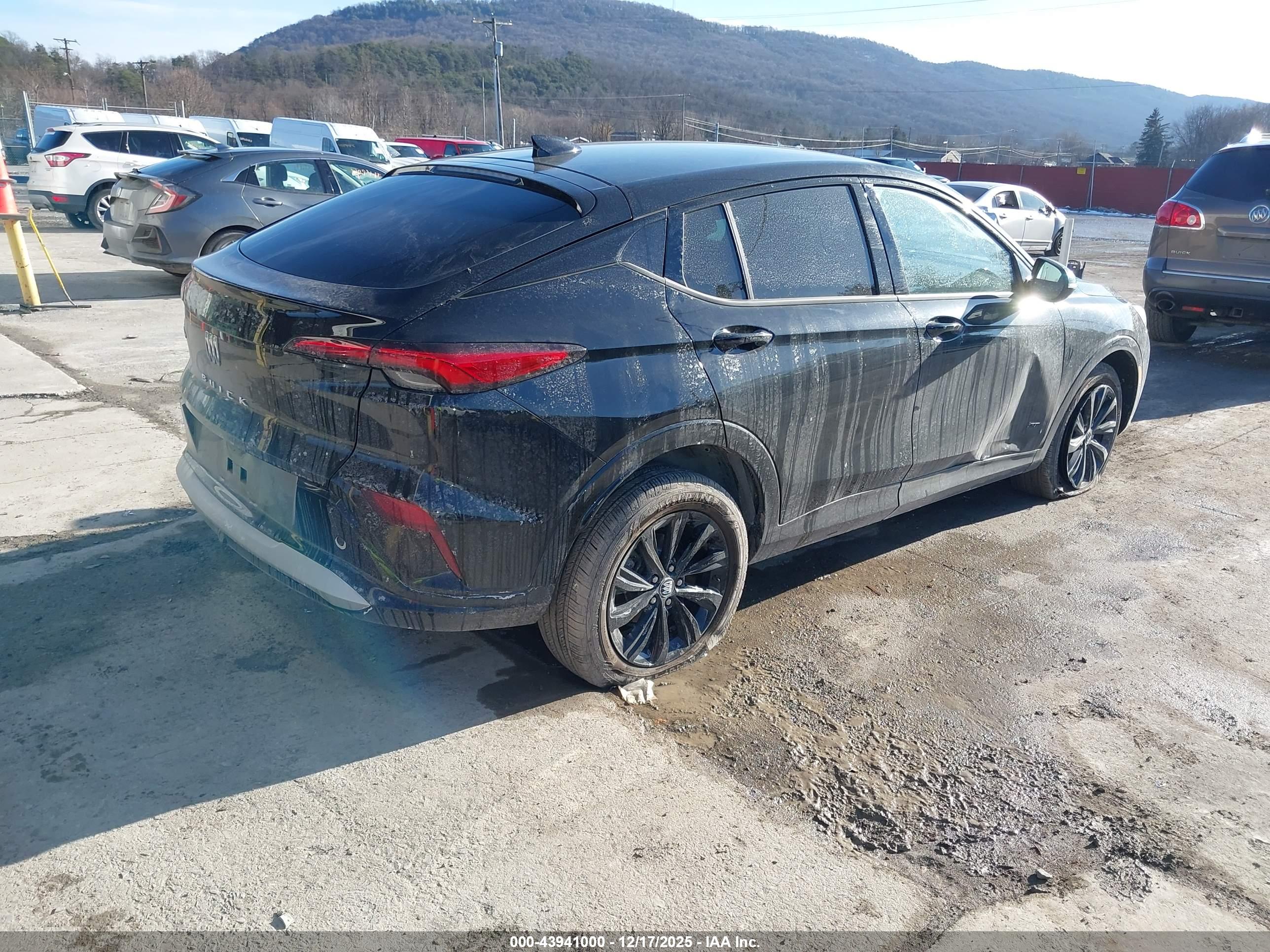 BUICK ENVISTA image 4