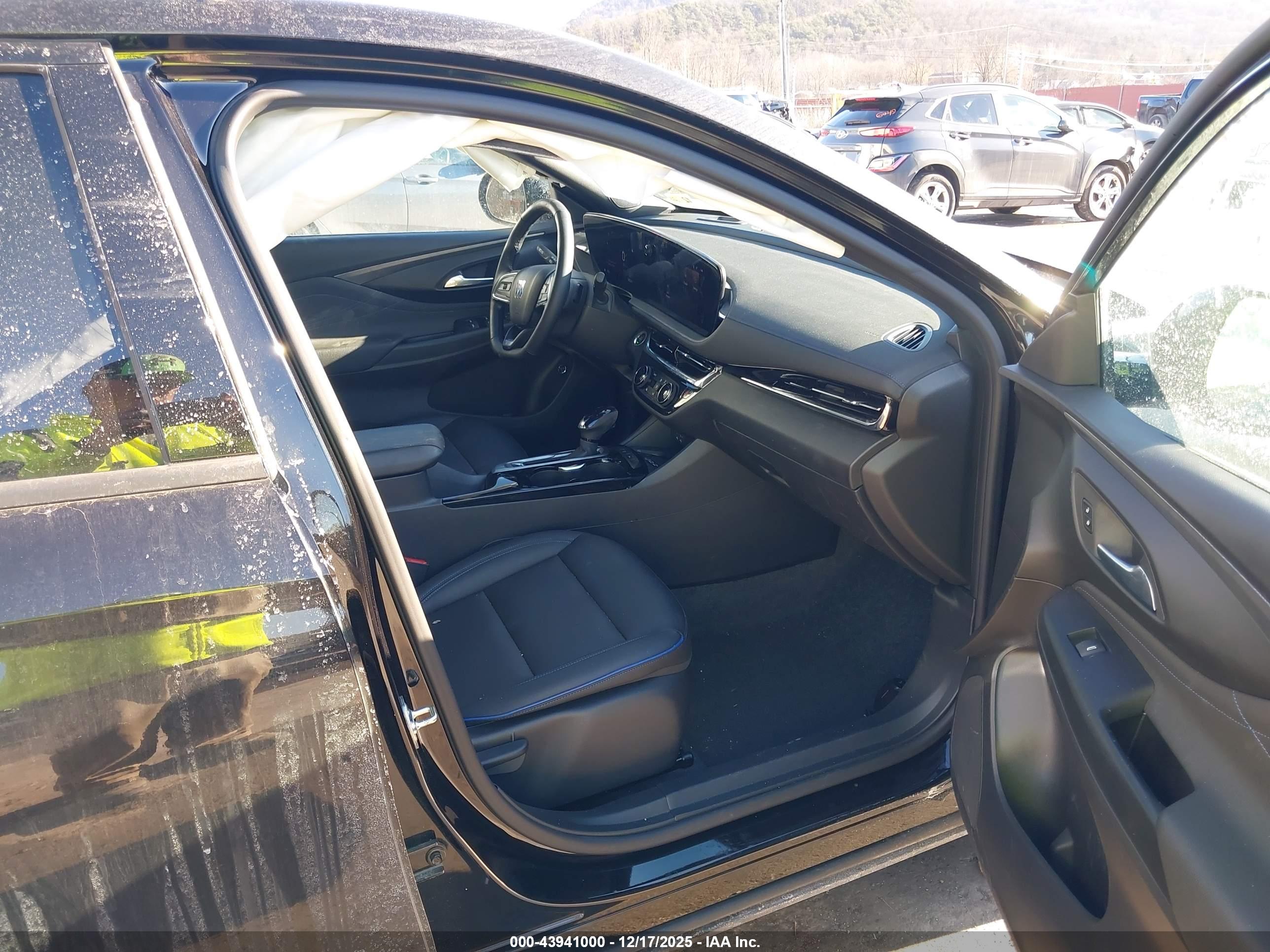 BUICK ENVISTA image 5