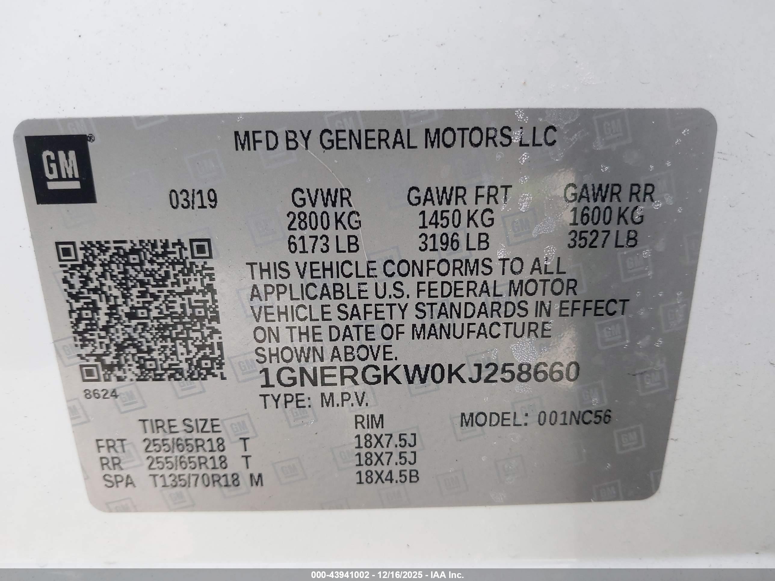 CHEVROLET TRAVERSE image 9