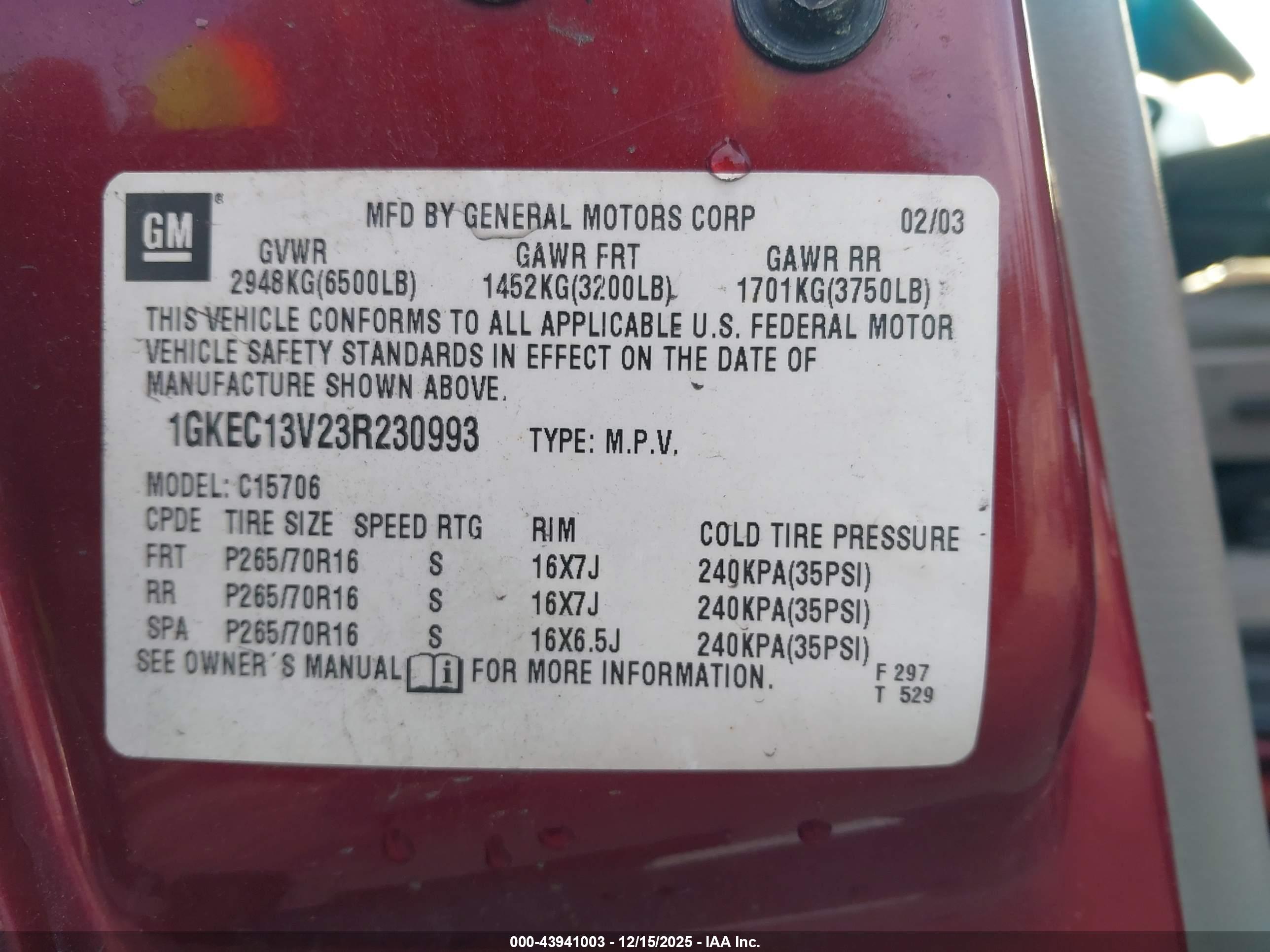 GMC YUKON image 9