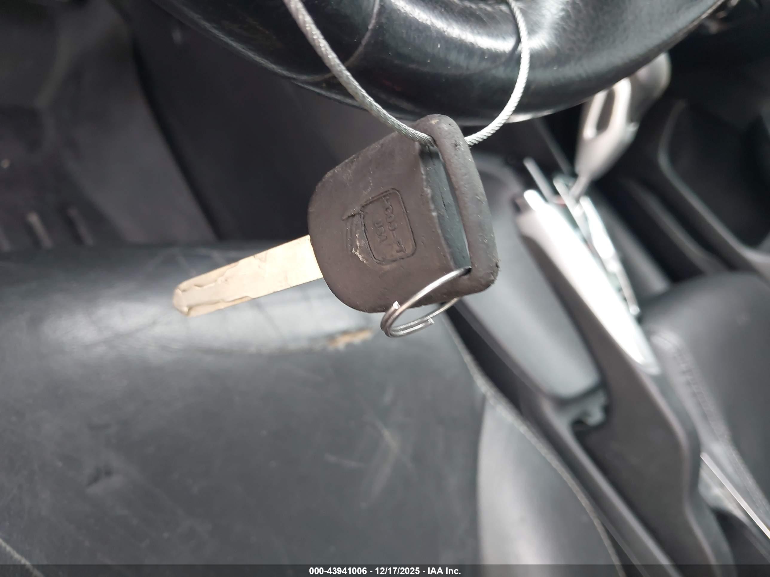 HONDA CIVIC image 11