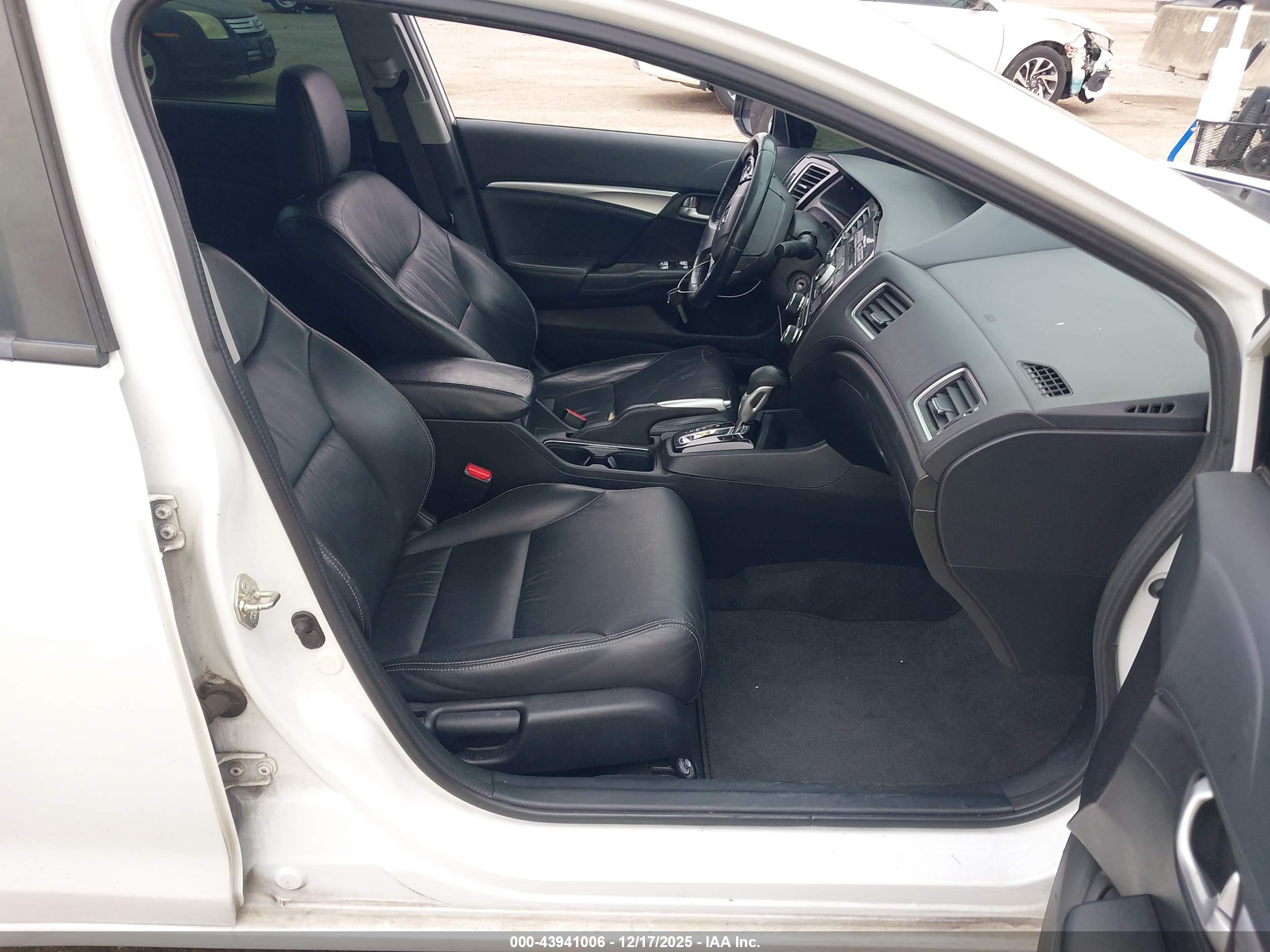 HONDA CIVIC image 5