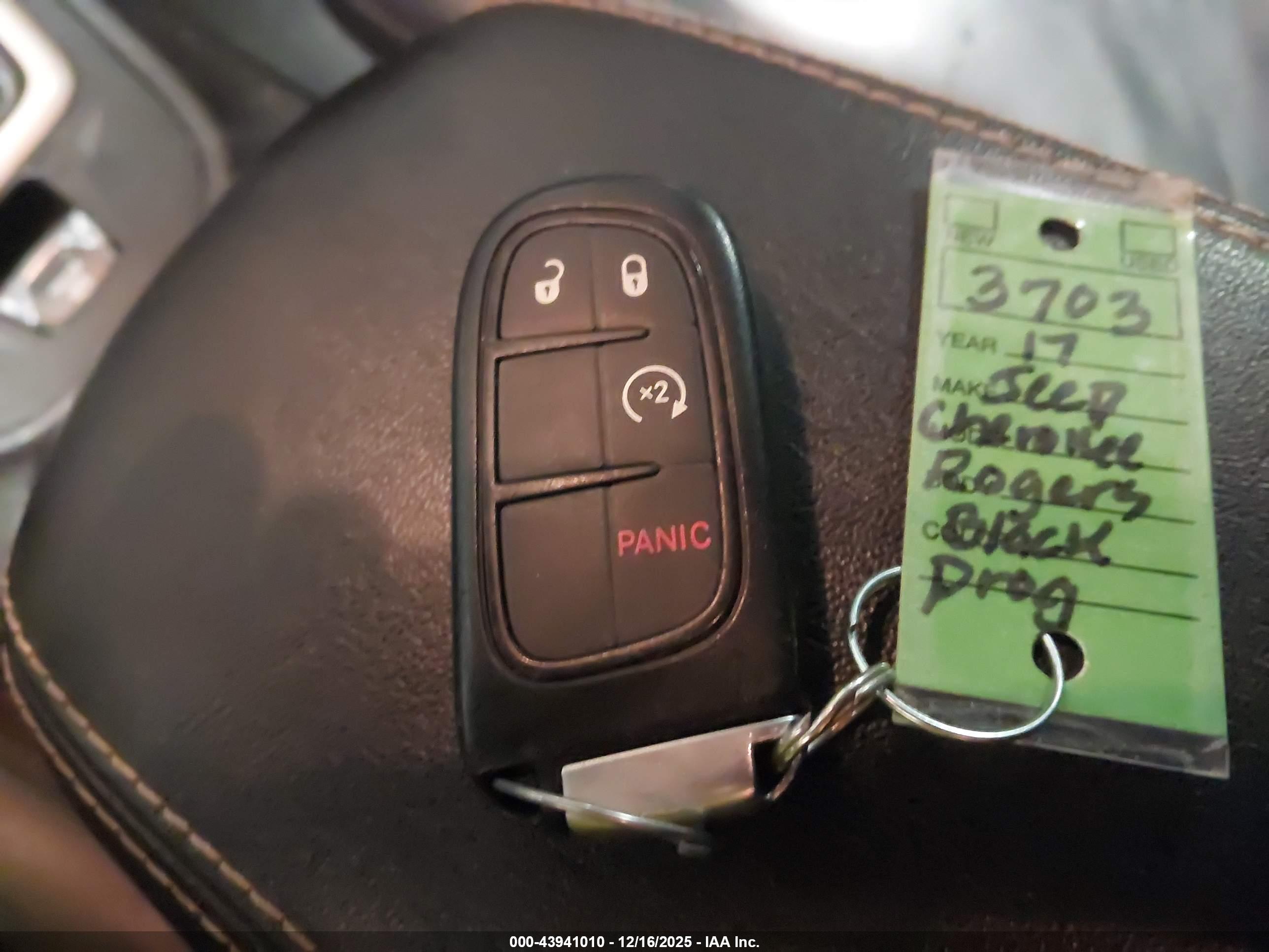 JEEP CHEROKEE image 11