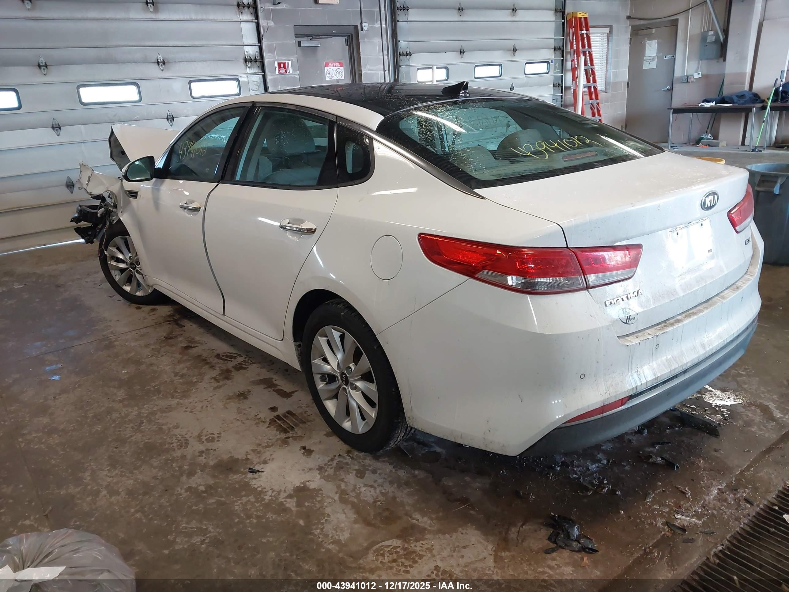 KIA OPTIMA image 3