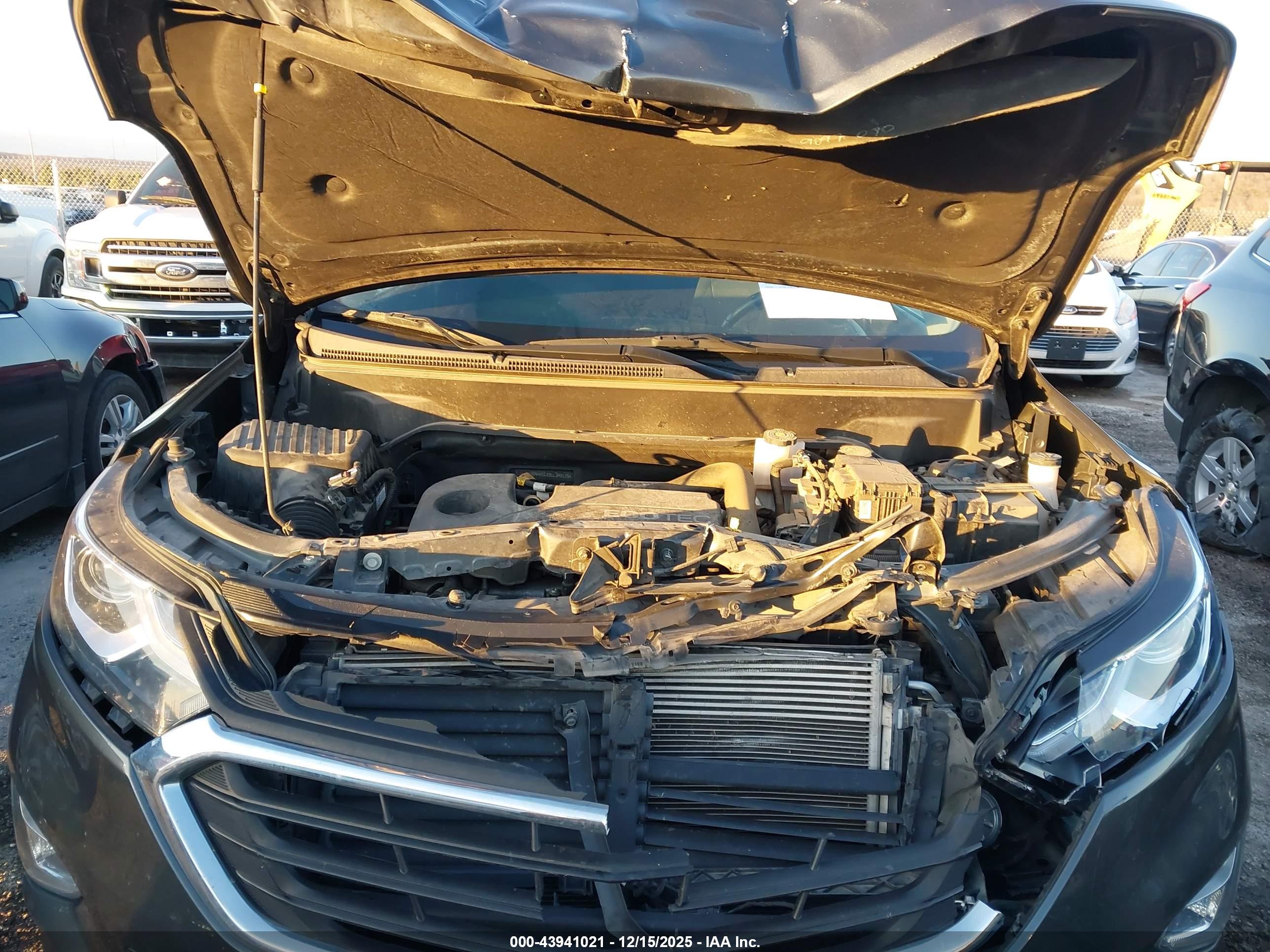 CHEVROLET EQUINOX image 10
