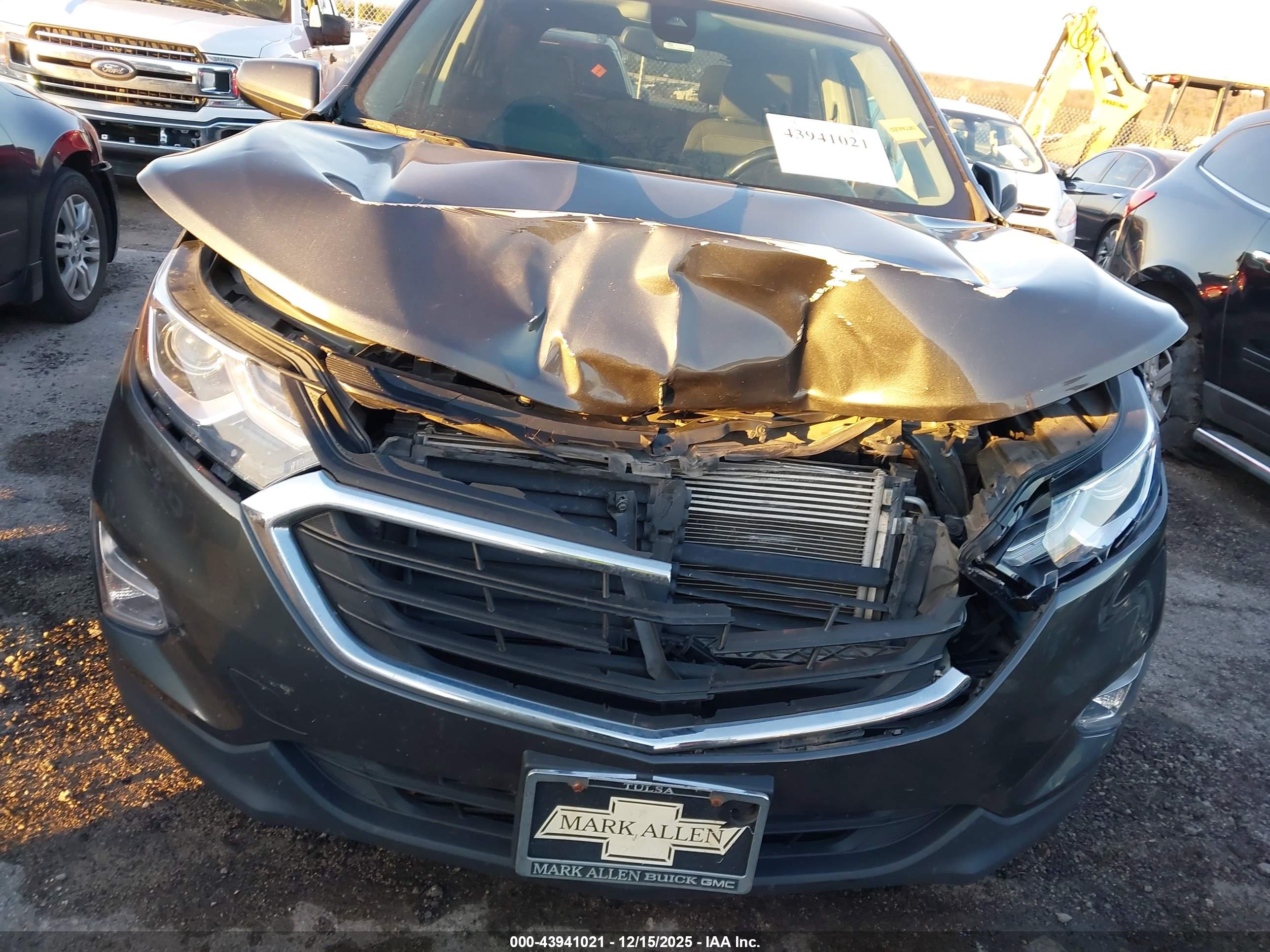 CHEVROLET EQUINOX image 6