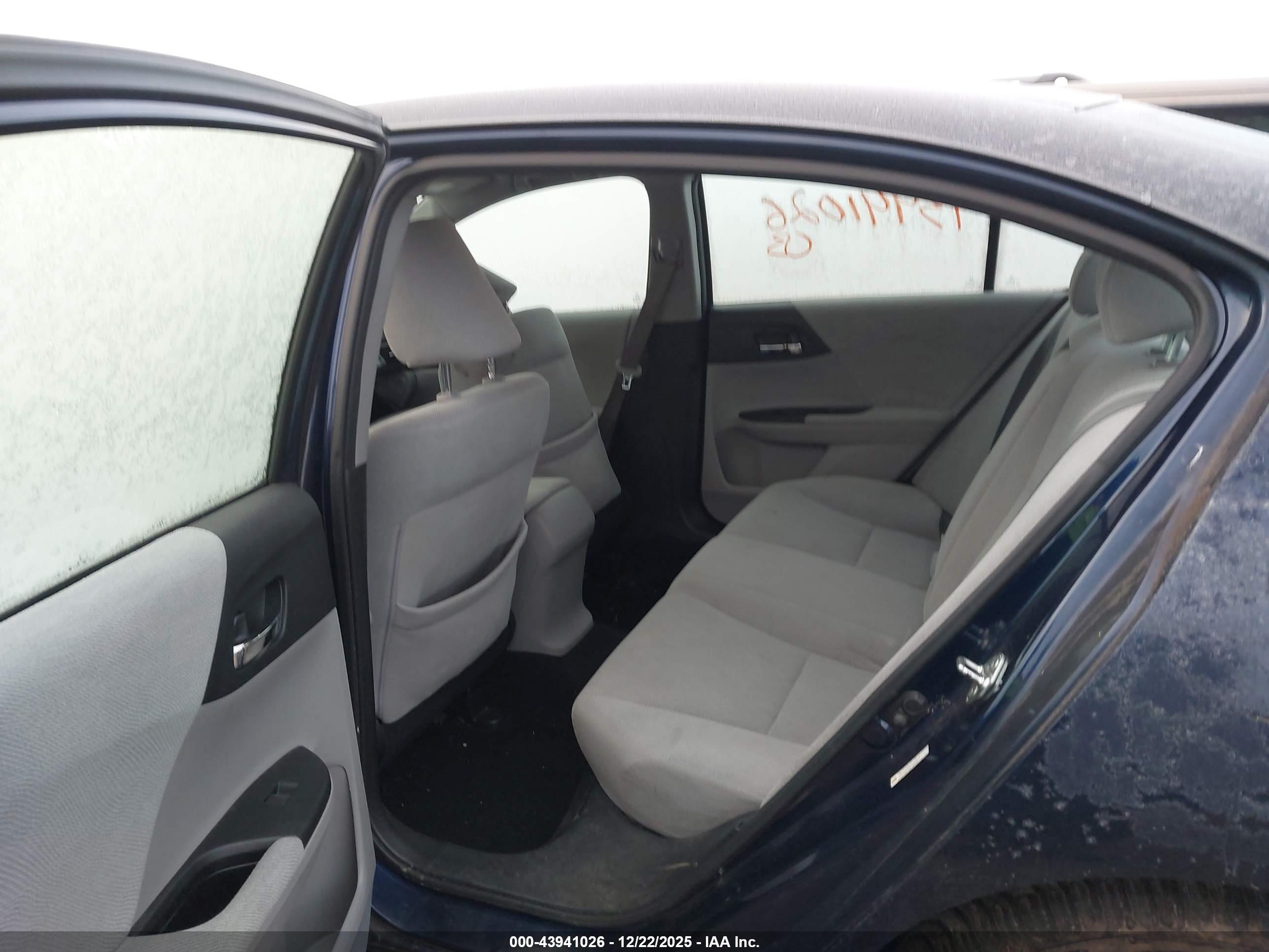 HONDA ACCORD image 8