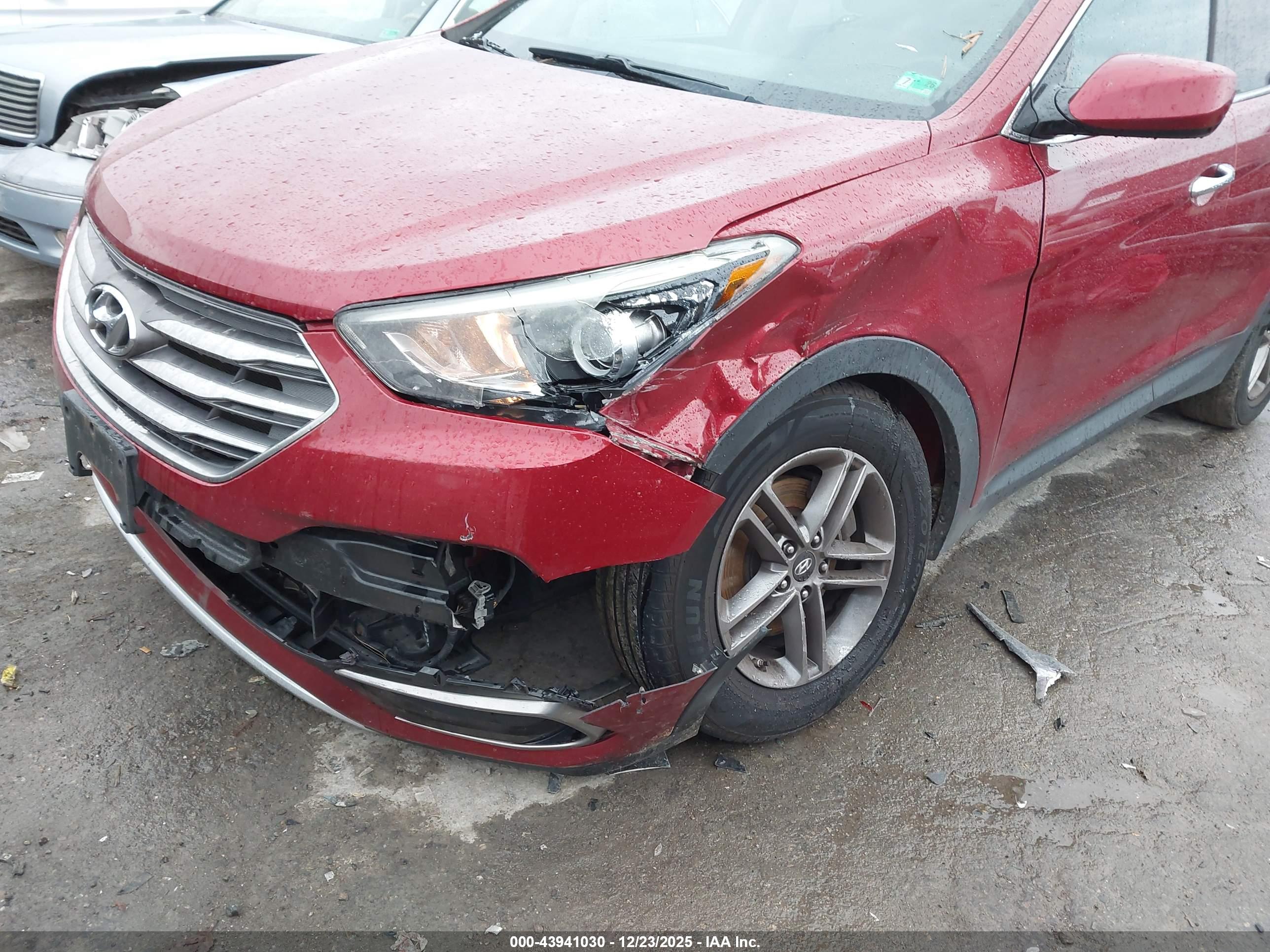 HYUNDAI SANTA image 6