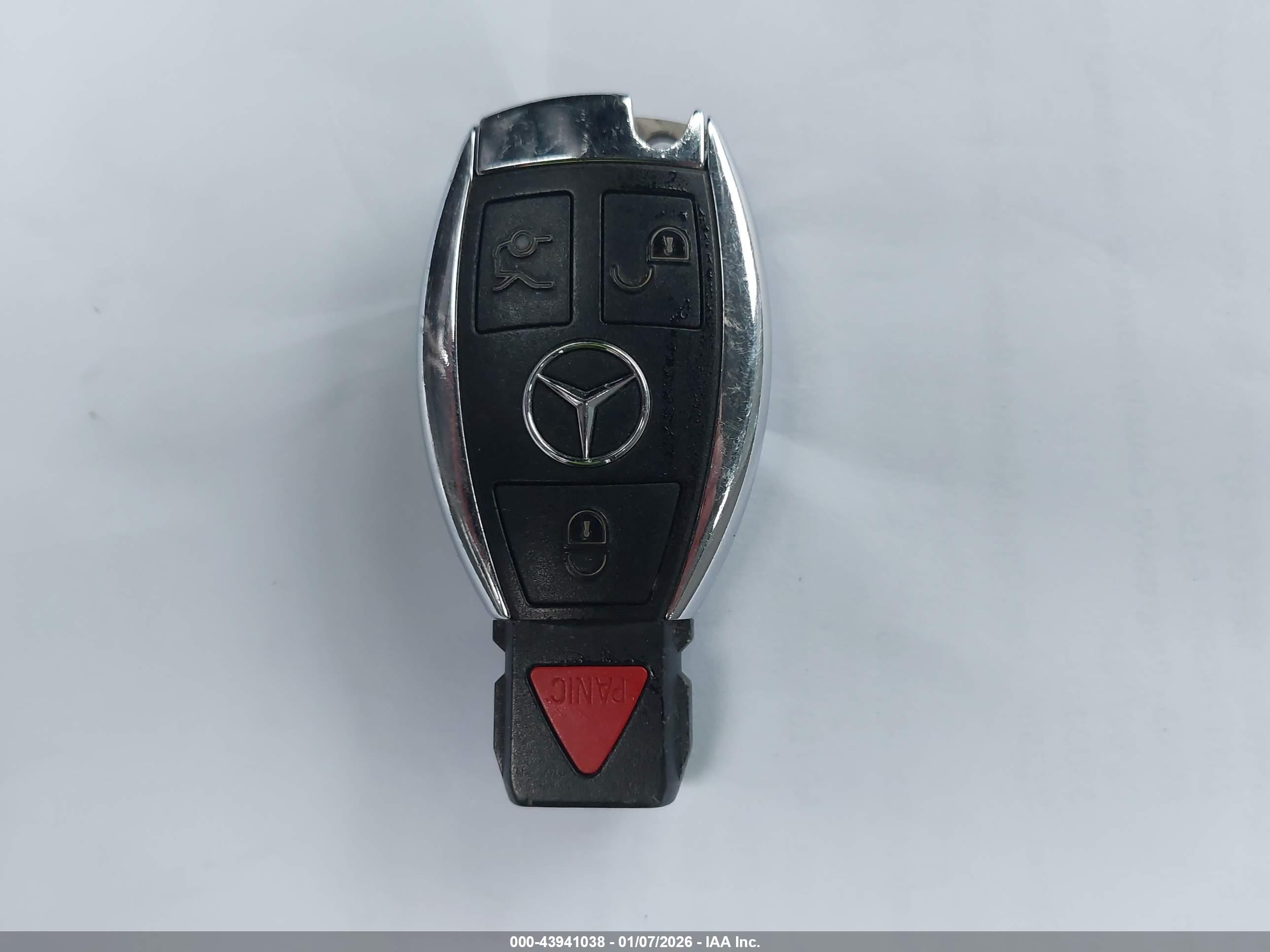 MERCEDES-BENZ GLA image 11