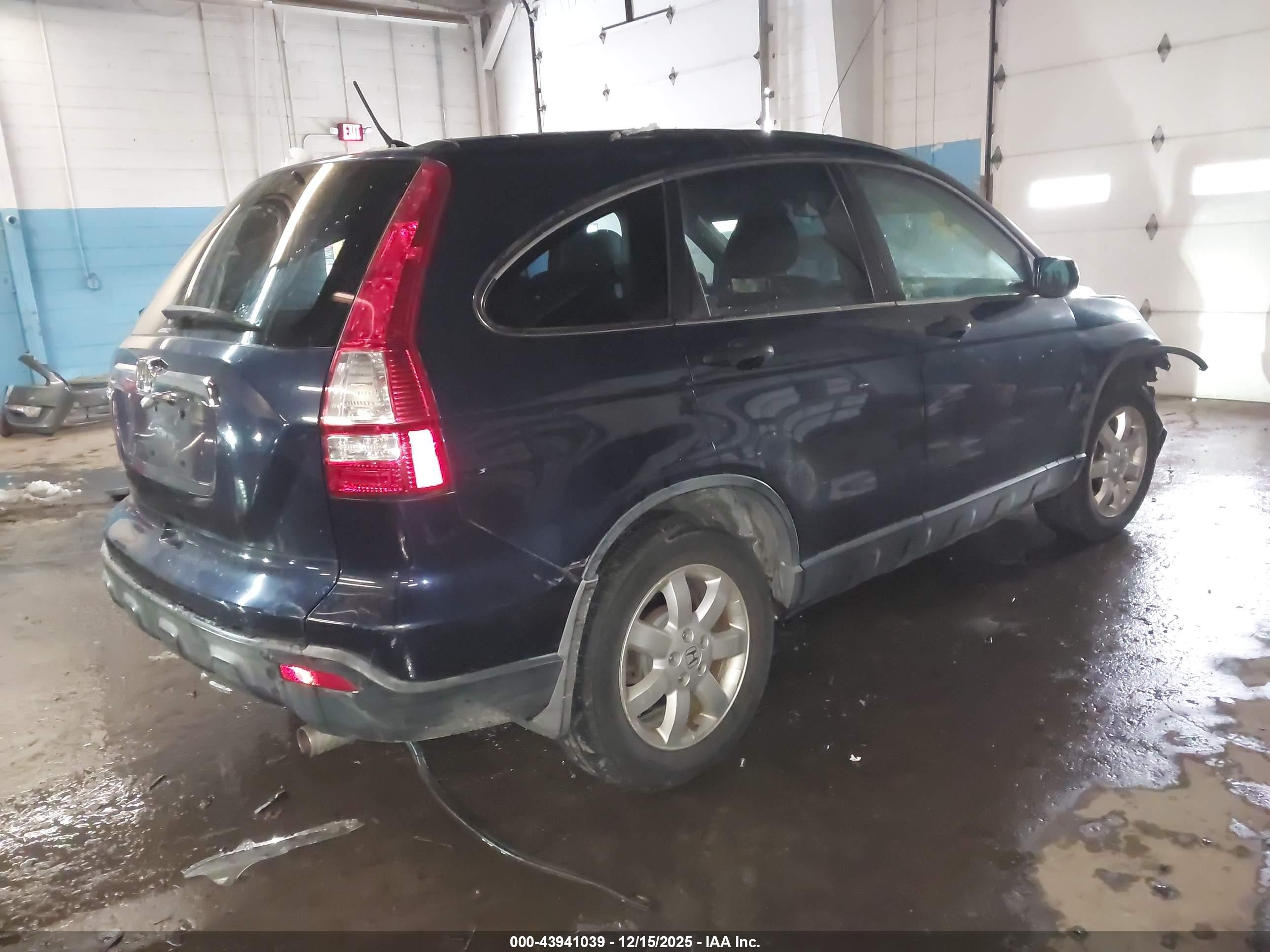 HONDA CR-V image 4