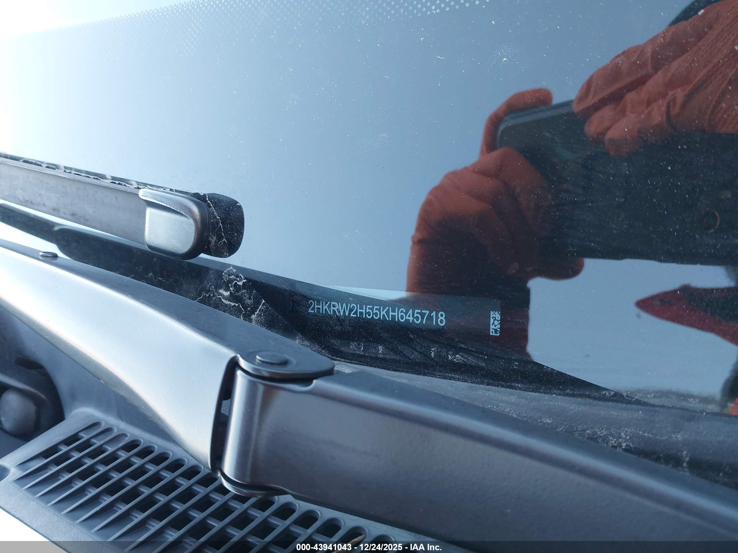 HONDA CR-V image 9