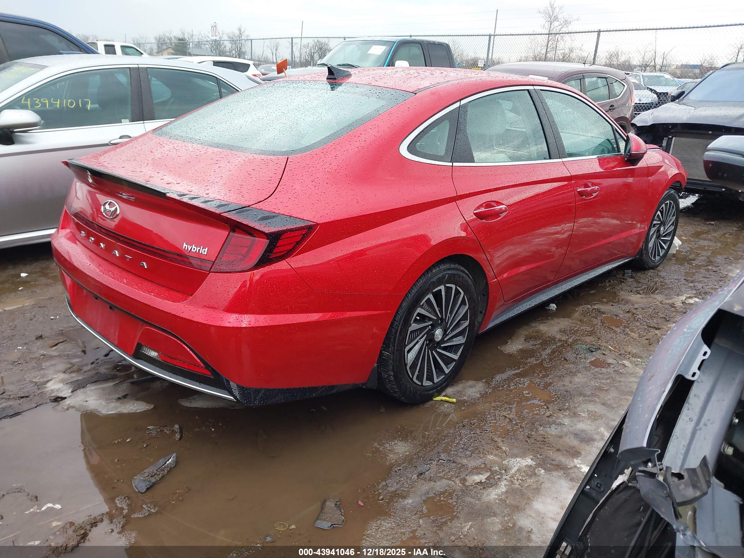 HYUNDAI SONATA image 4