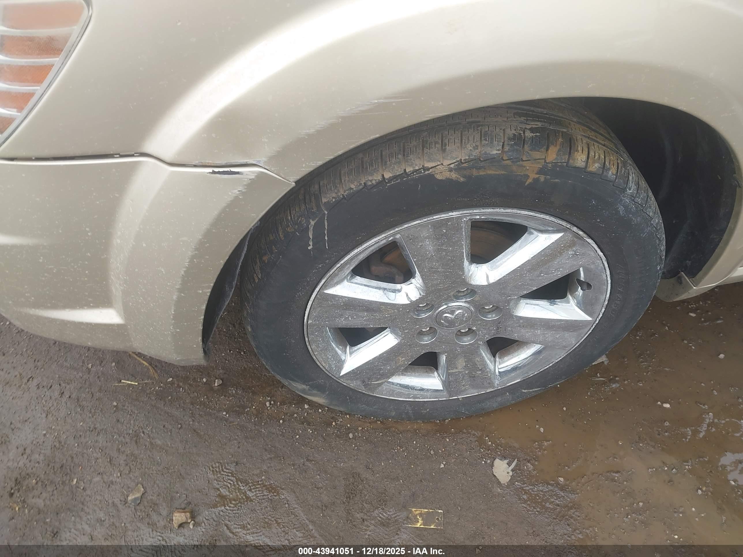 DODGE JOURNEY image 6