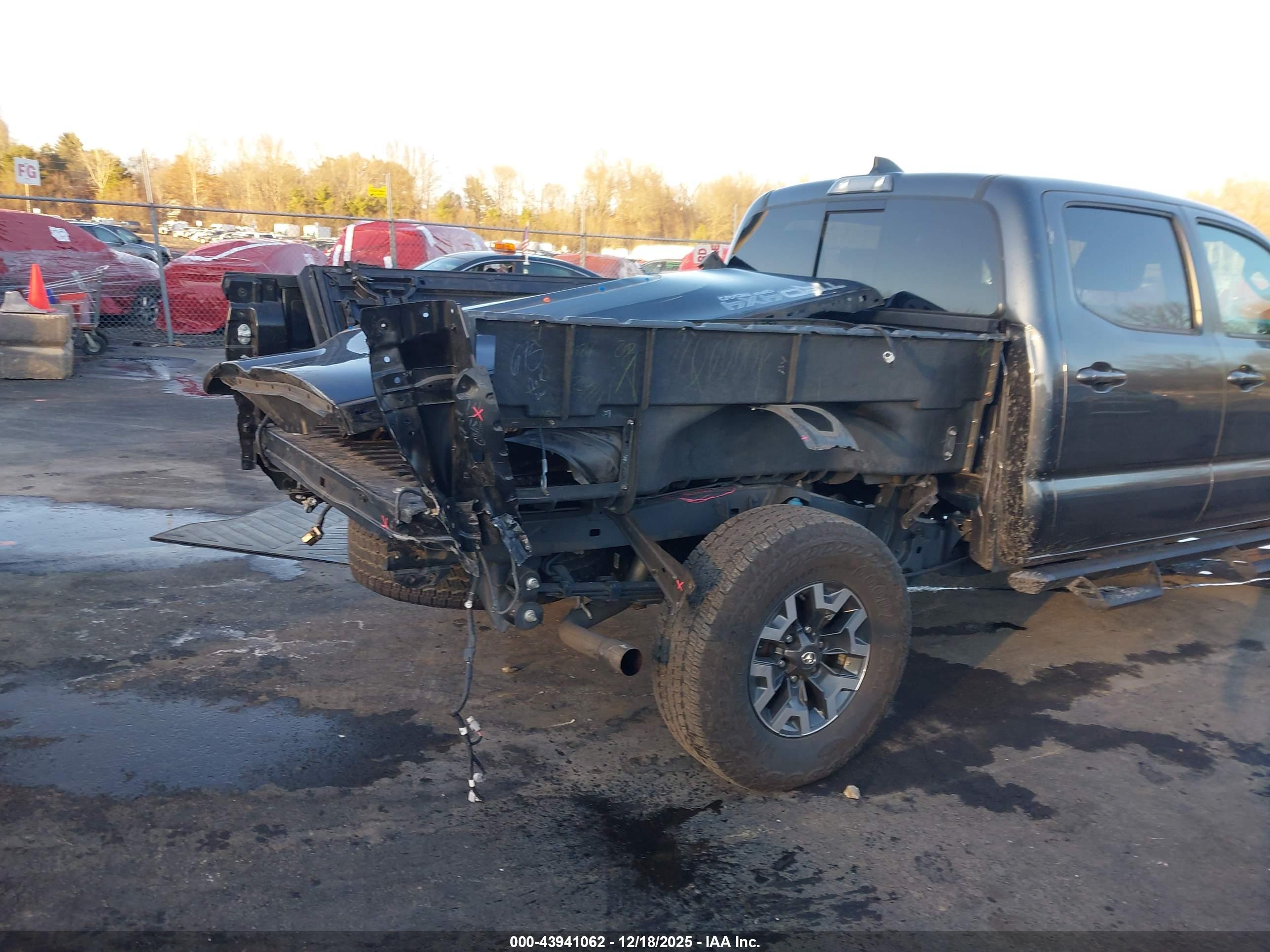 TOYOTA TACOMA image 6