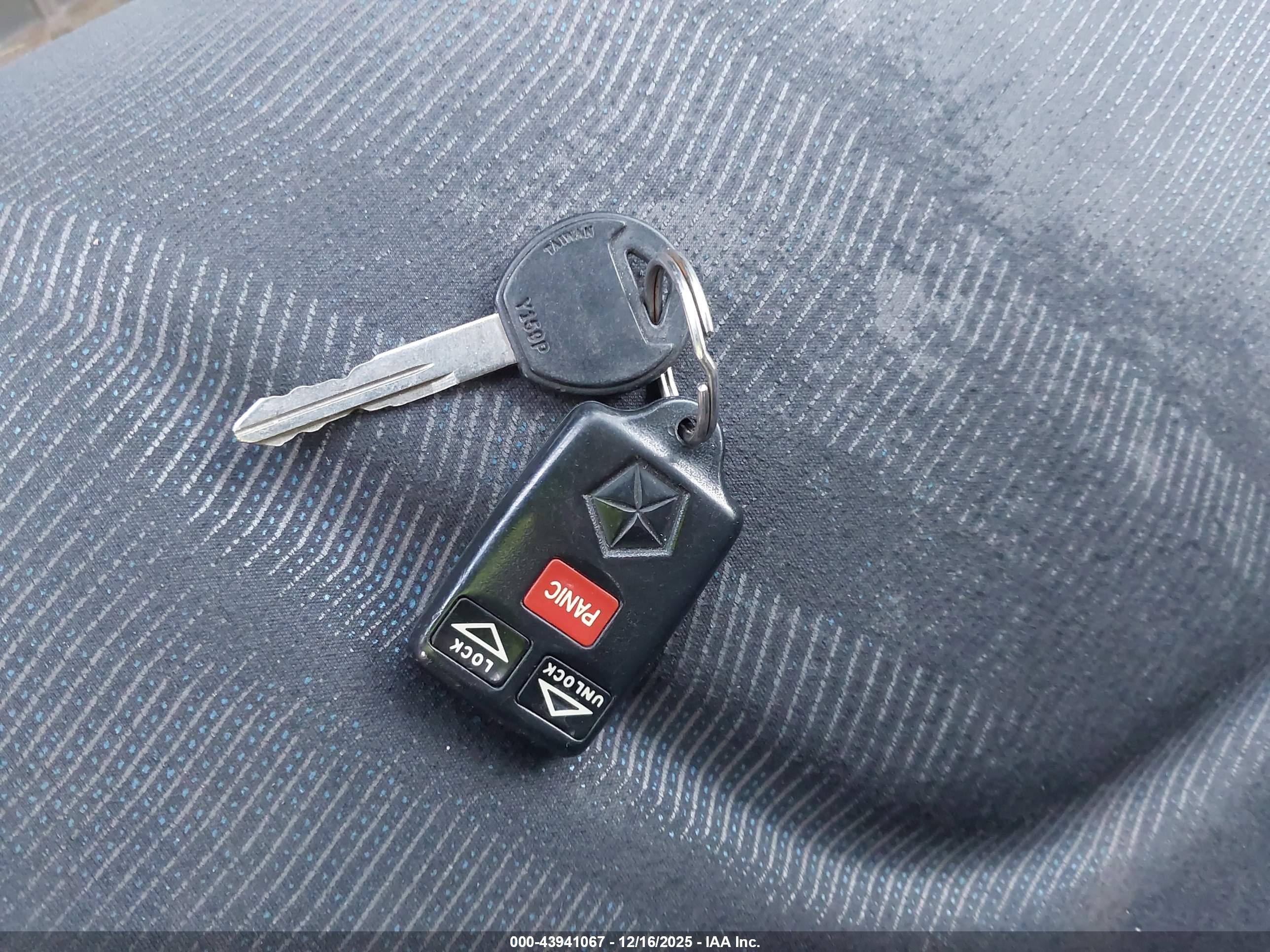 HONDA FIT image 11