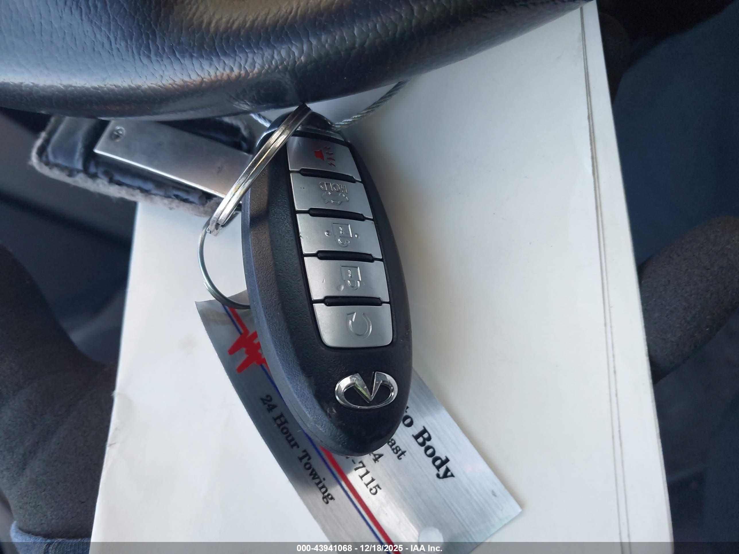 INFINITI Q50 image 11