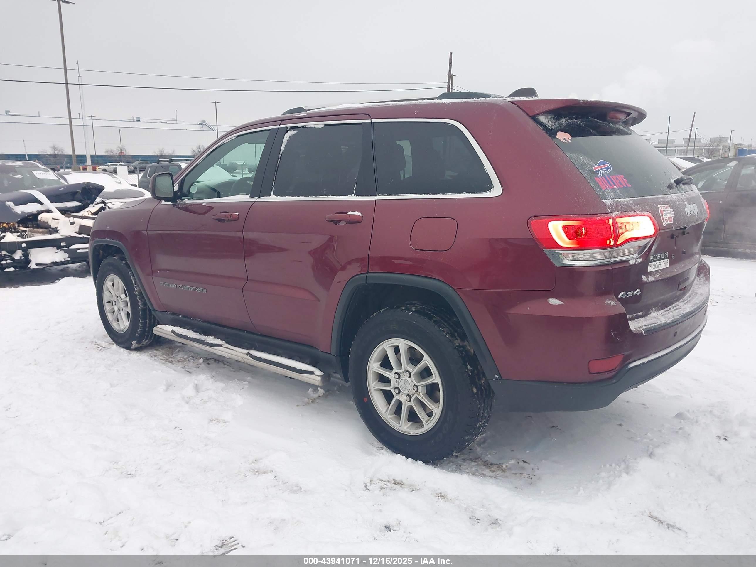 JEEP GRAND image 3