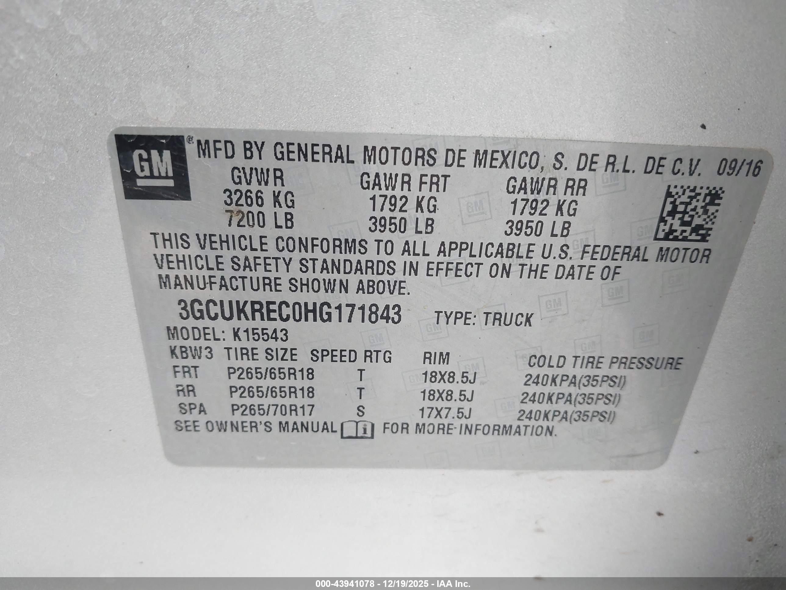 CHEVROLET SILVERADO image 9