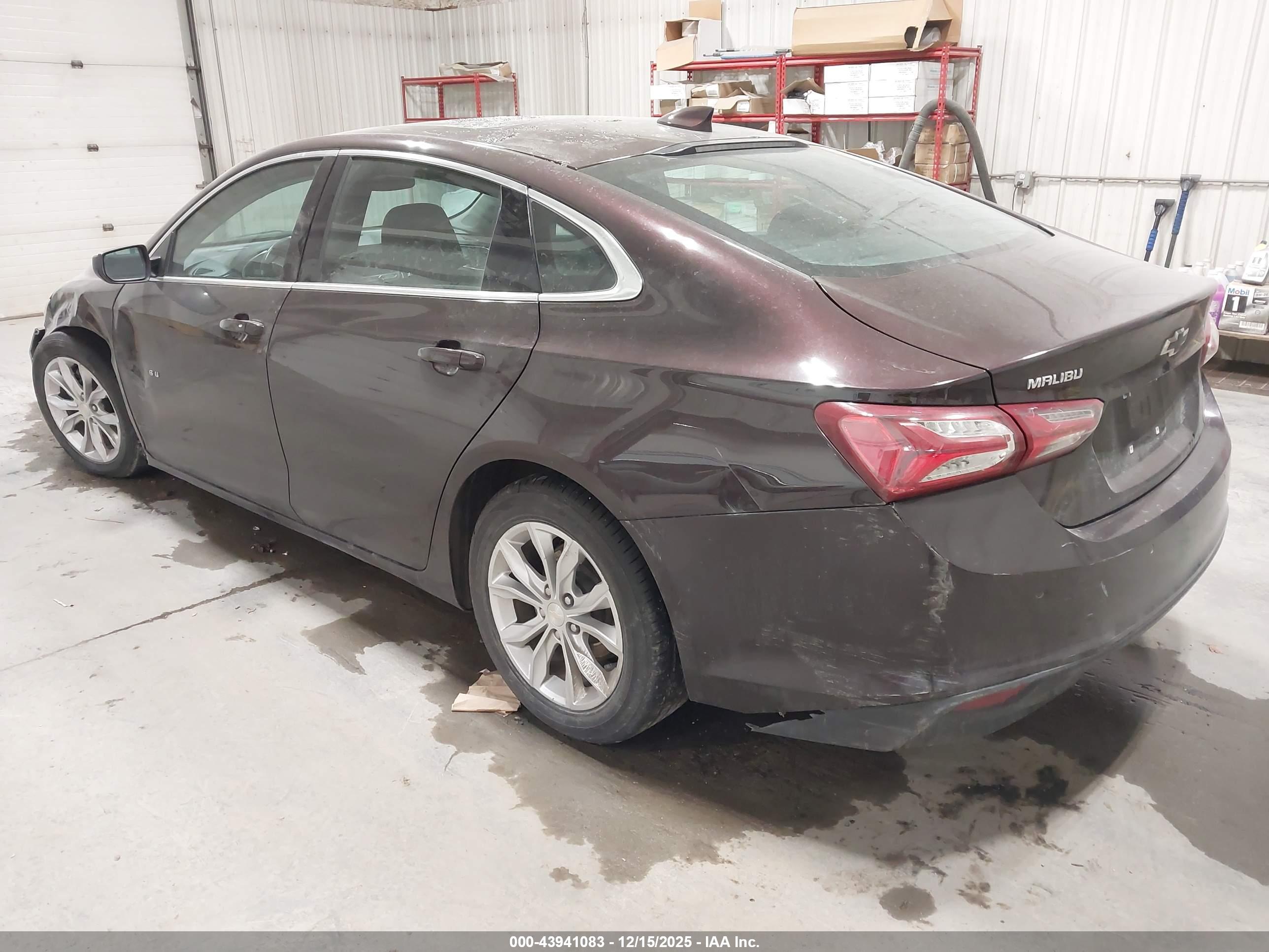 CHEVROLET MALIBU image 3