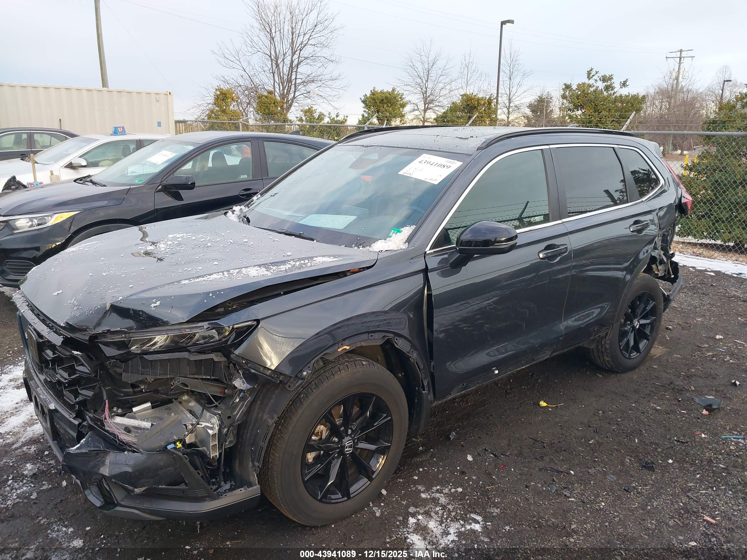 HONDA CR-V image 6