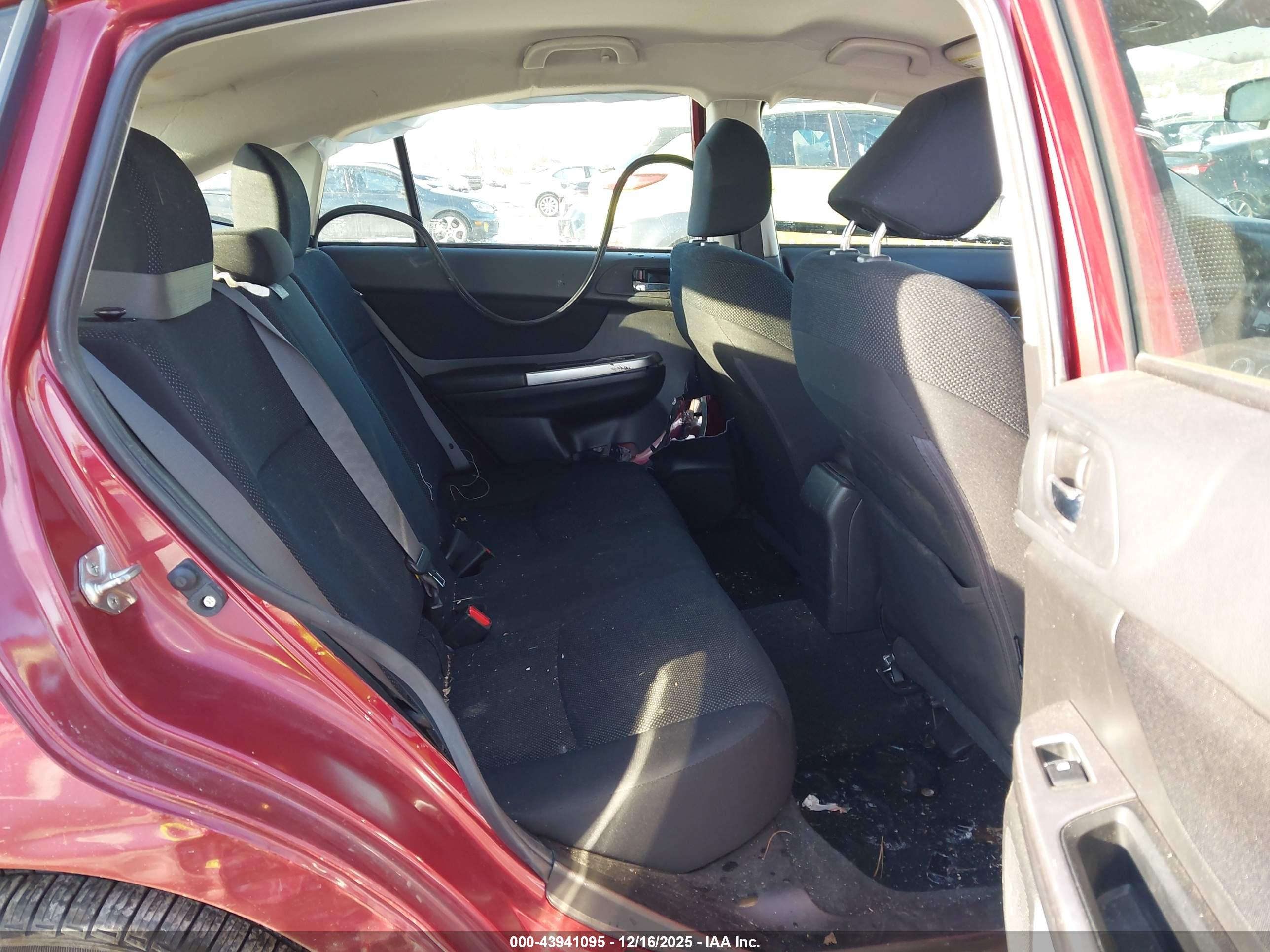SUBARU IMPREZA image 8