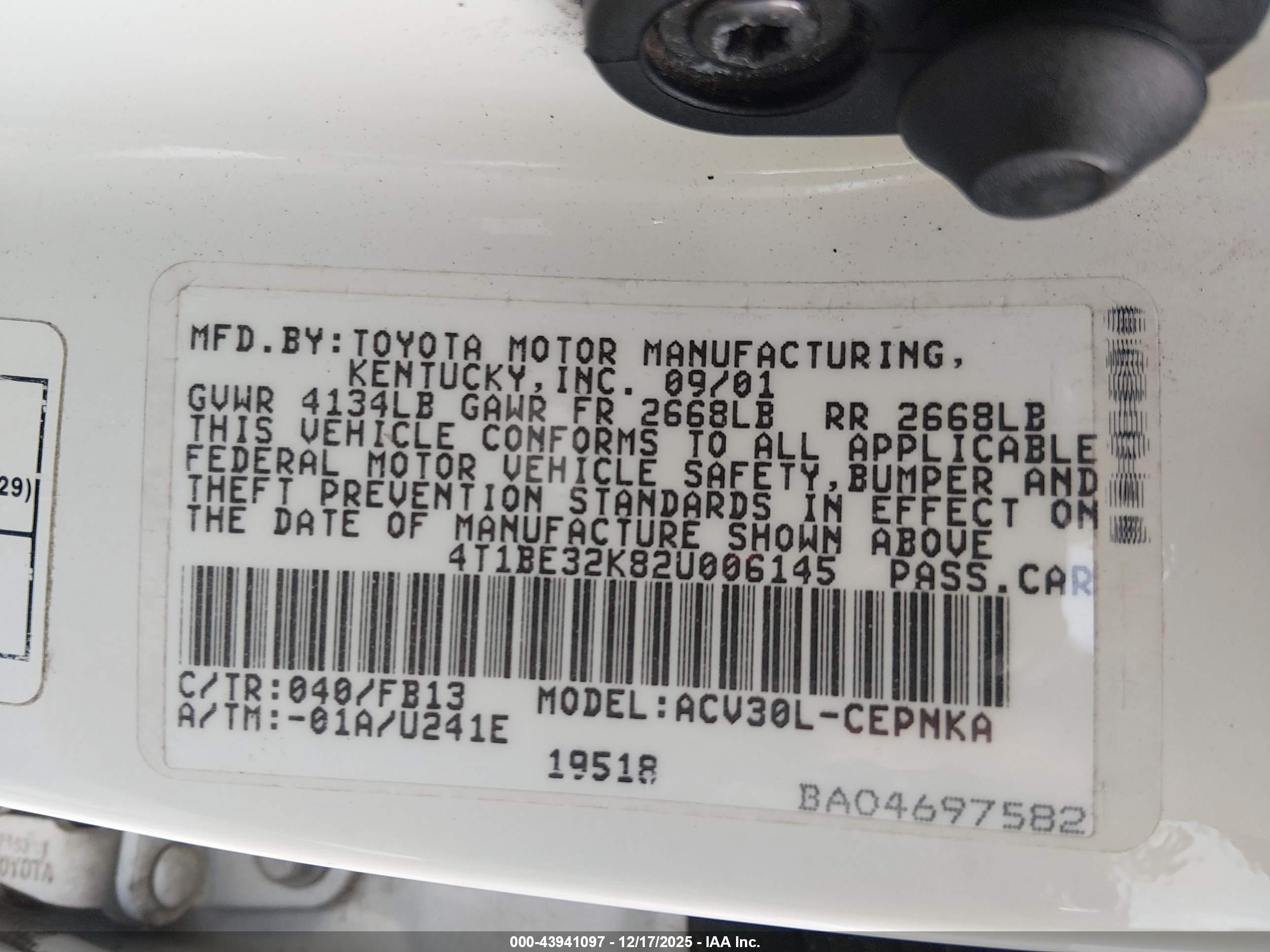 TOYOTA CAMRY image 9