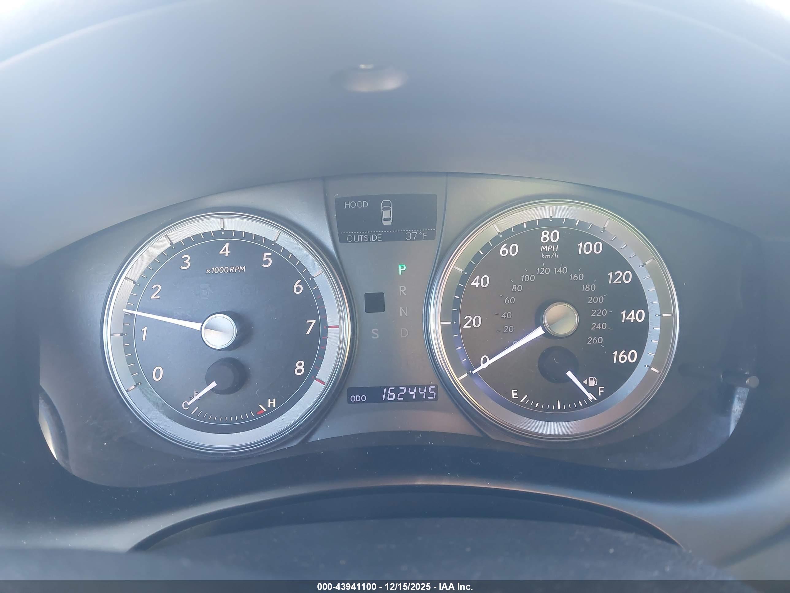 LEXUS ES image 7