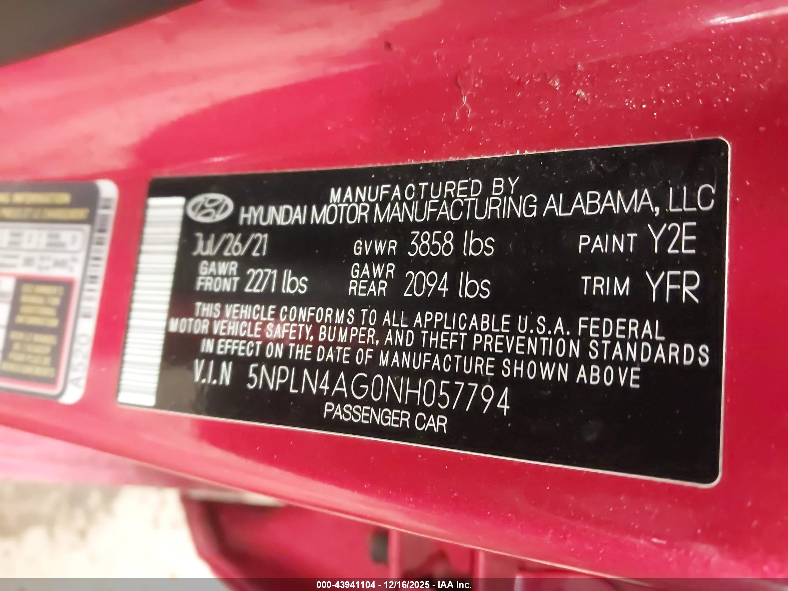 HYUNDAI ELANTRA image 9