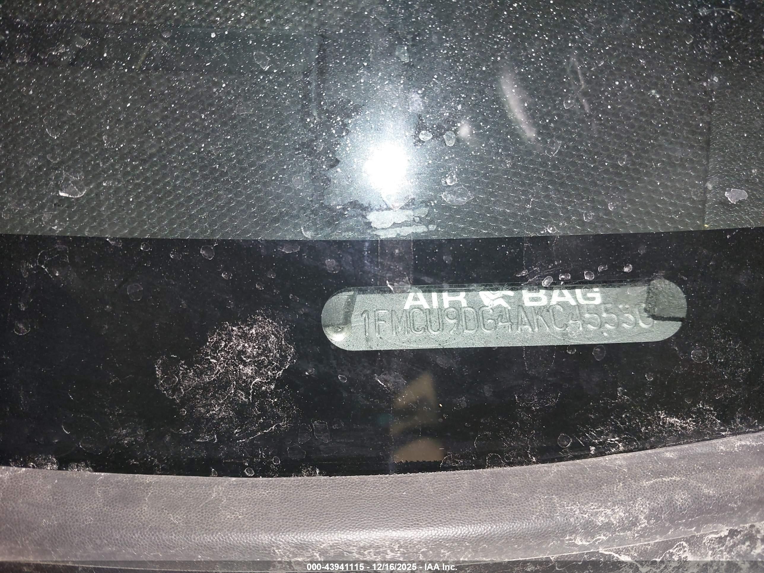 FORD ESCAPE image 9