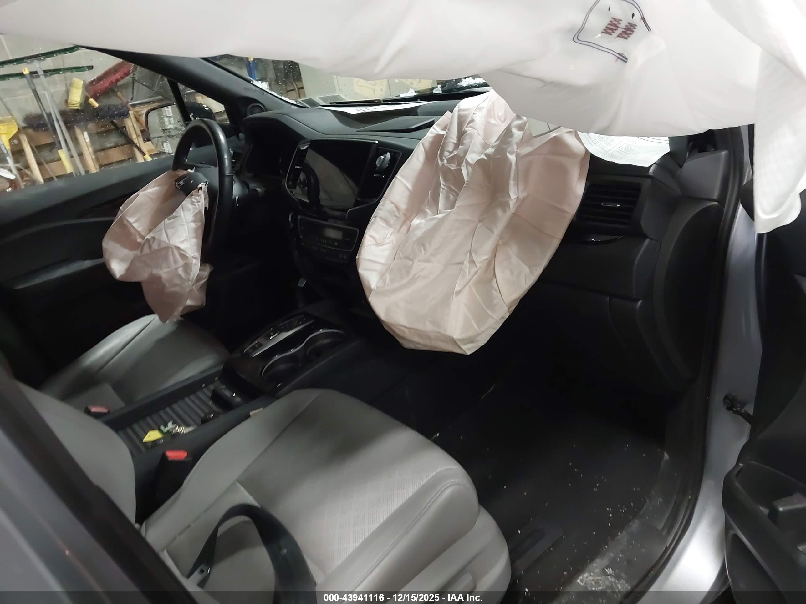 HONDA PASSPORT image 5