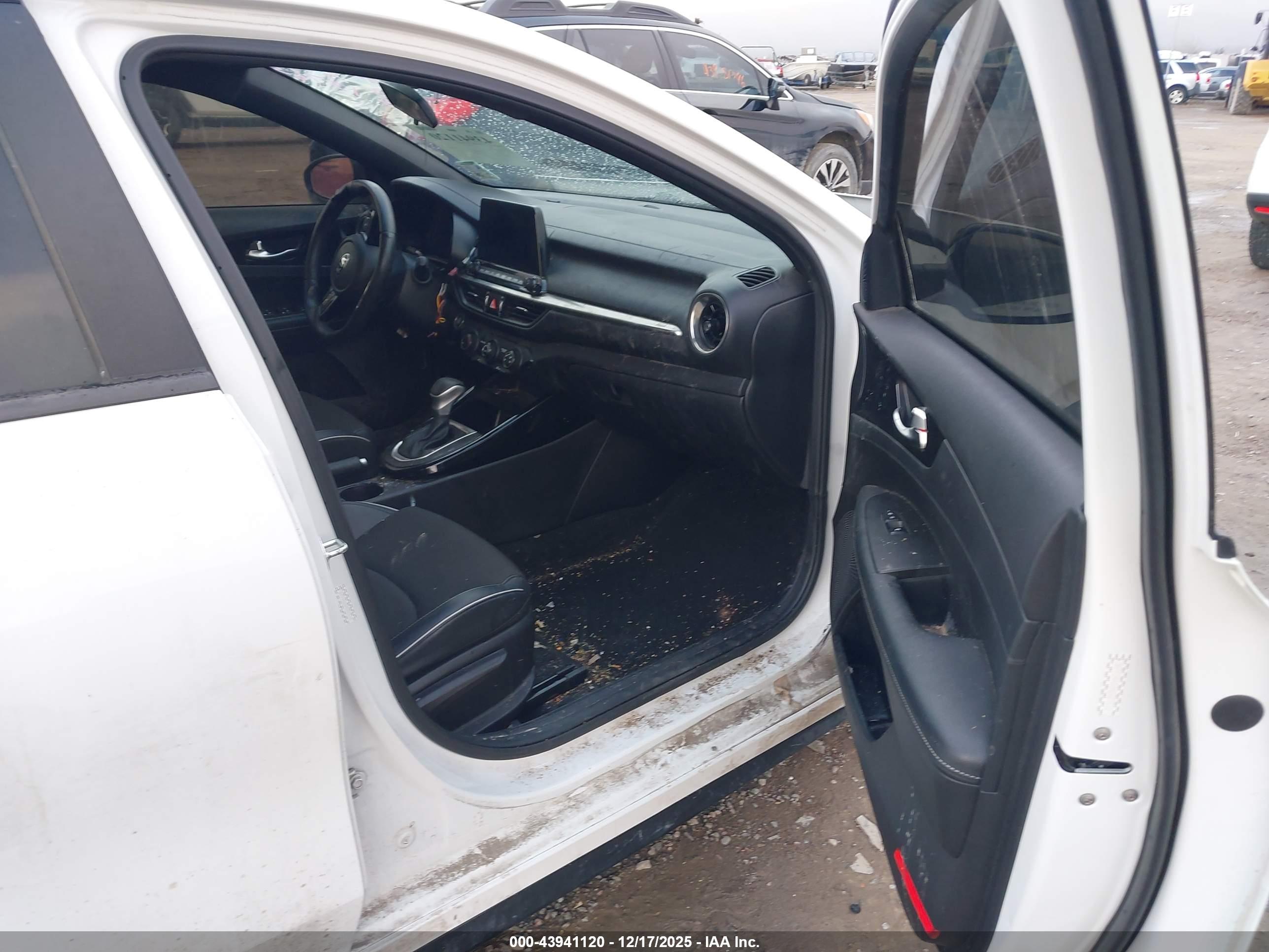 KIA FORTE image 5