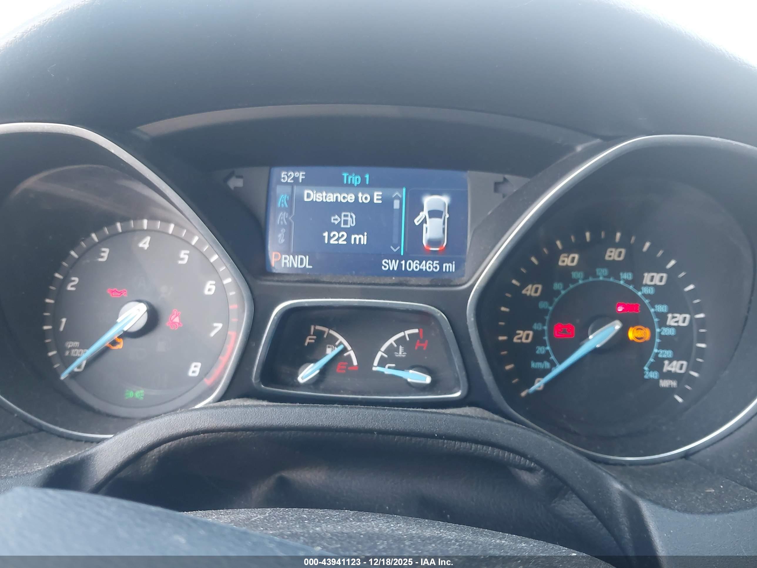 FORD FOCUS image 7