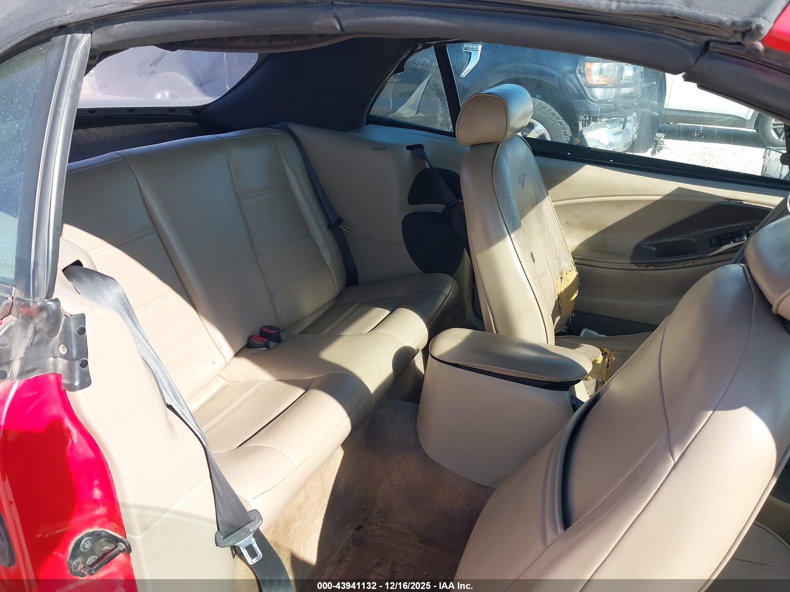 FORD MUSTANG image 8