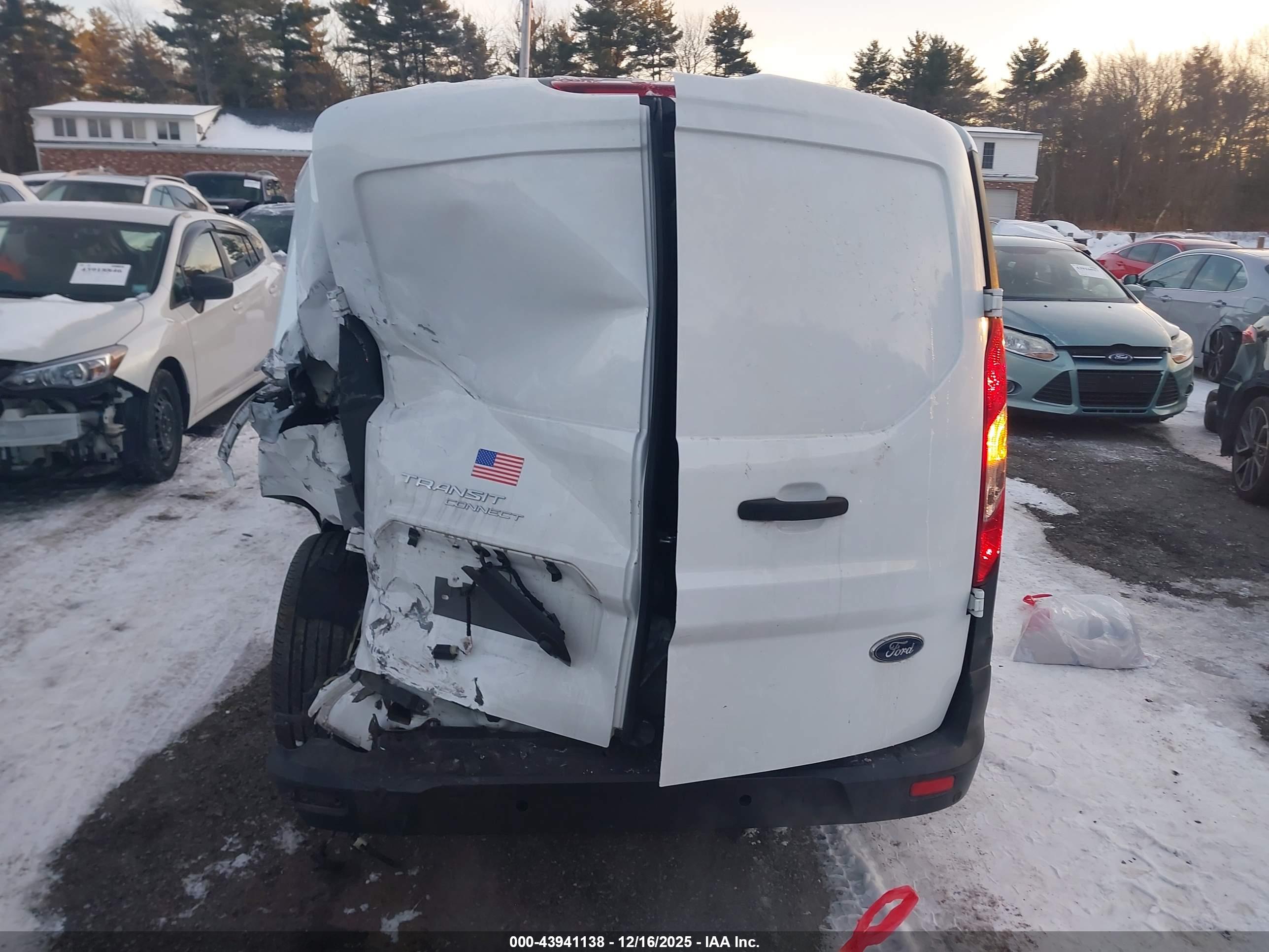 FORD TRANSIT image 6