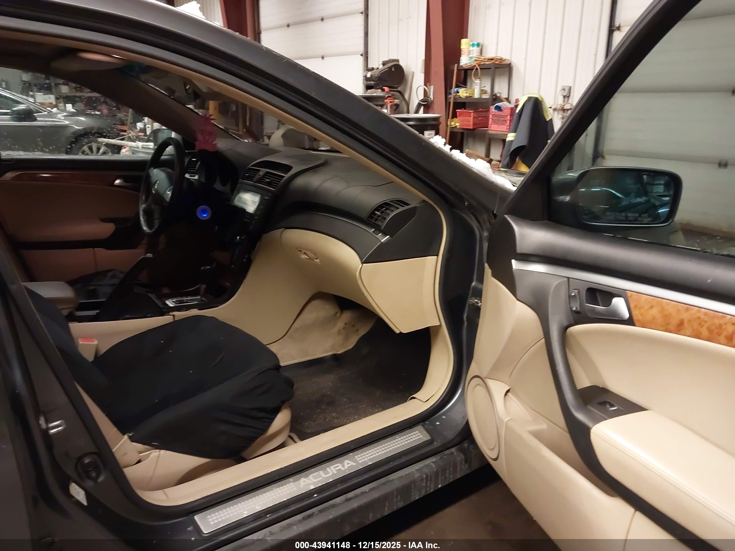 ACURA TL image 5