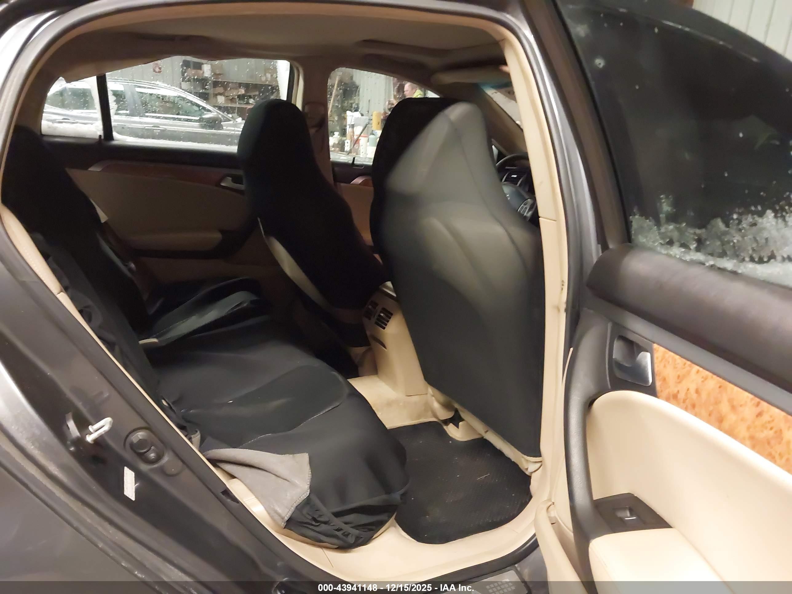 ACURA TL image 8