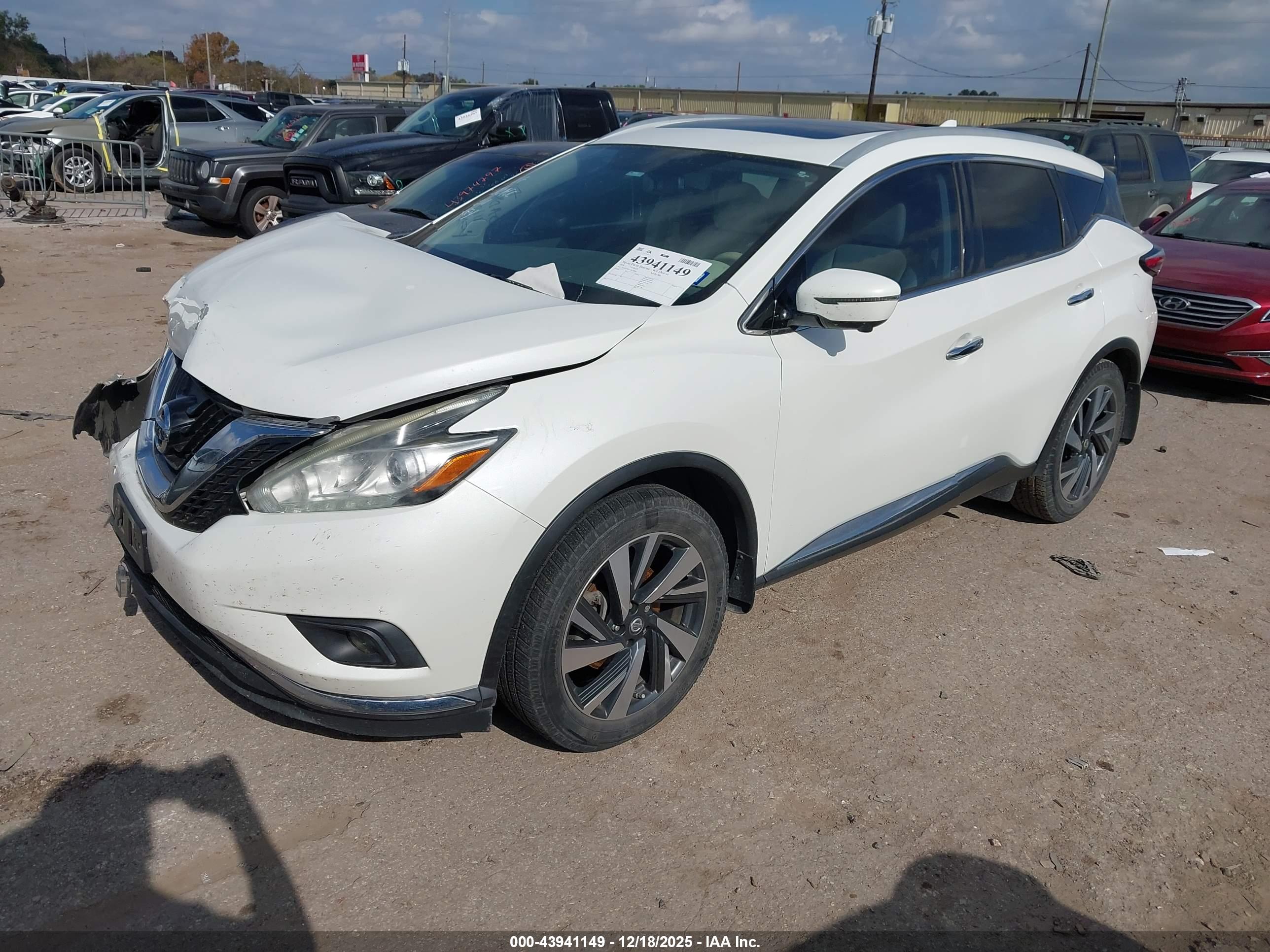 NISSAN MURANO image 2