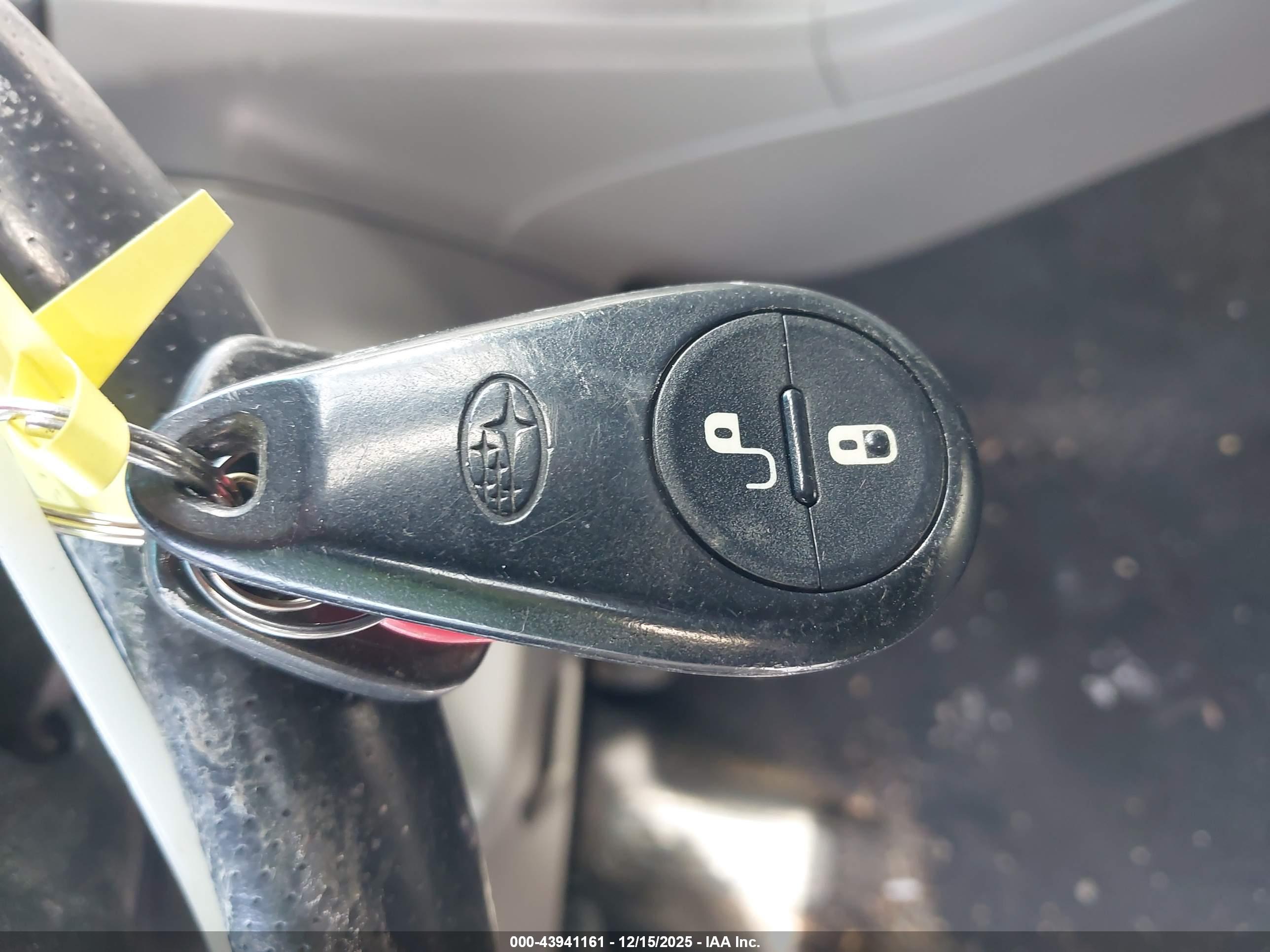 SUBARU FORESTER image 11