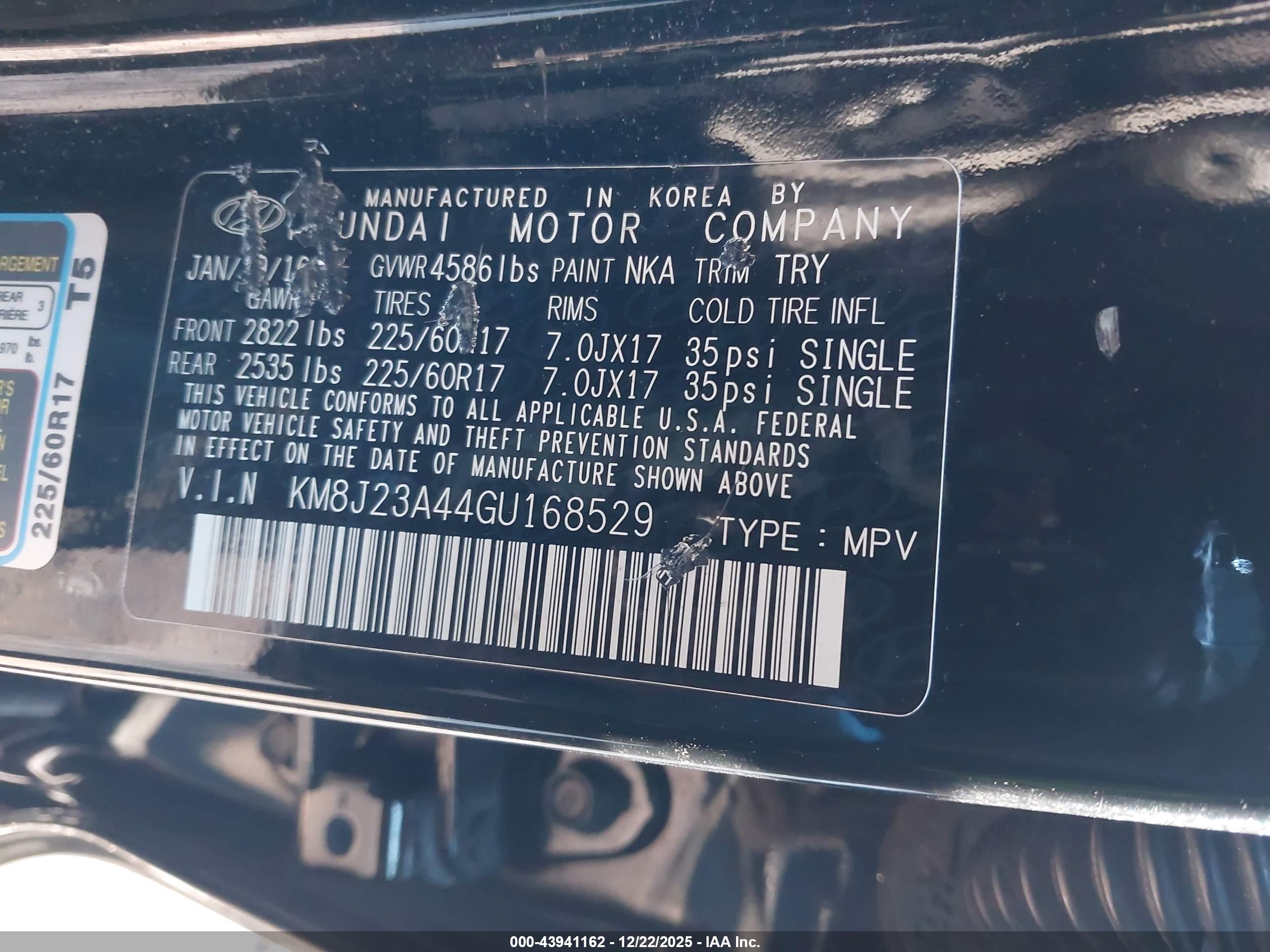HYUNDAI TUCSON image 9