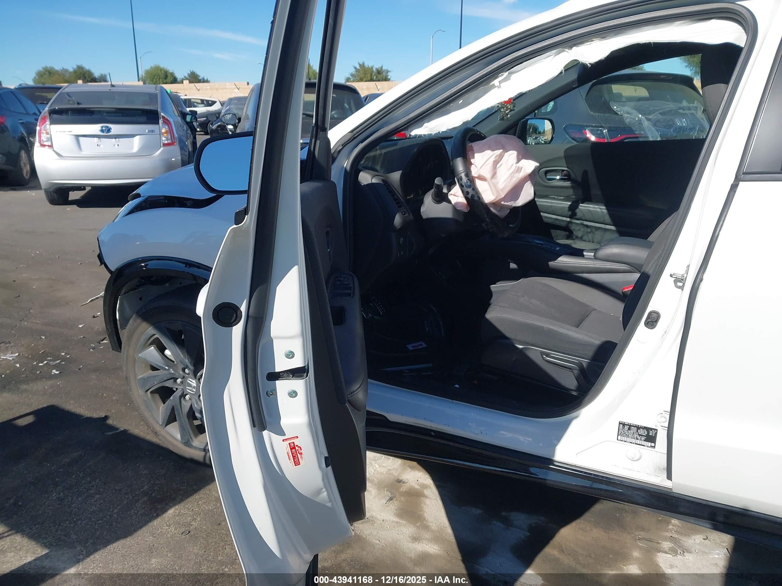 HONDA HR-V image 5