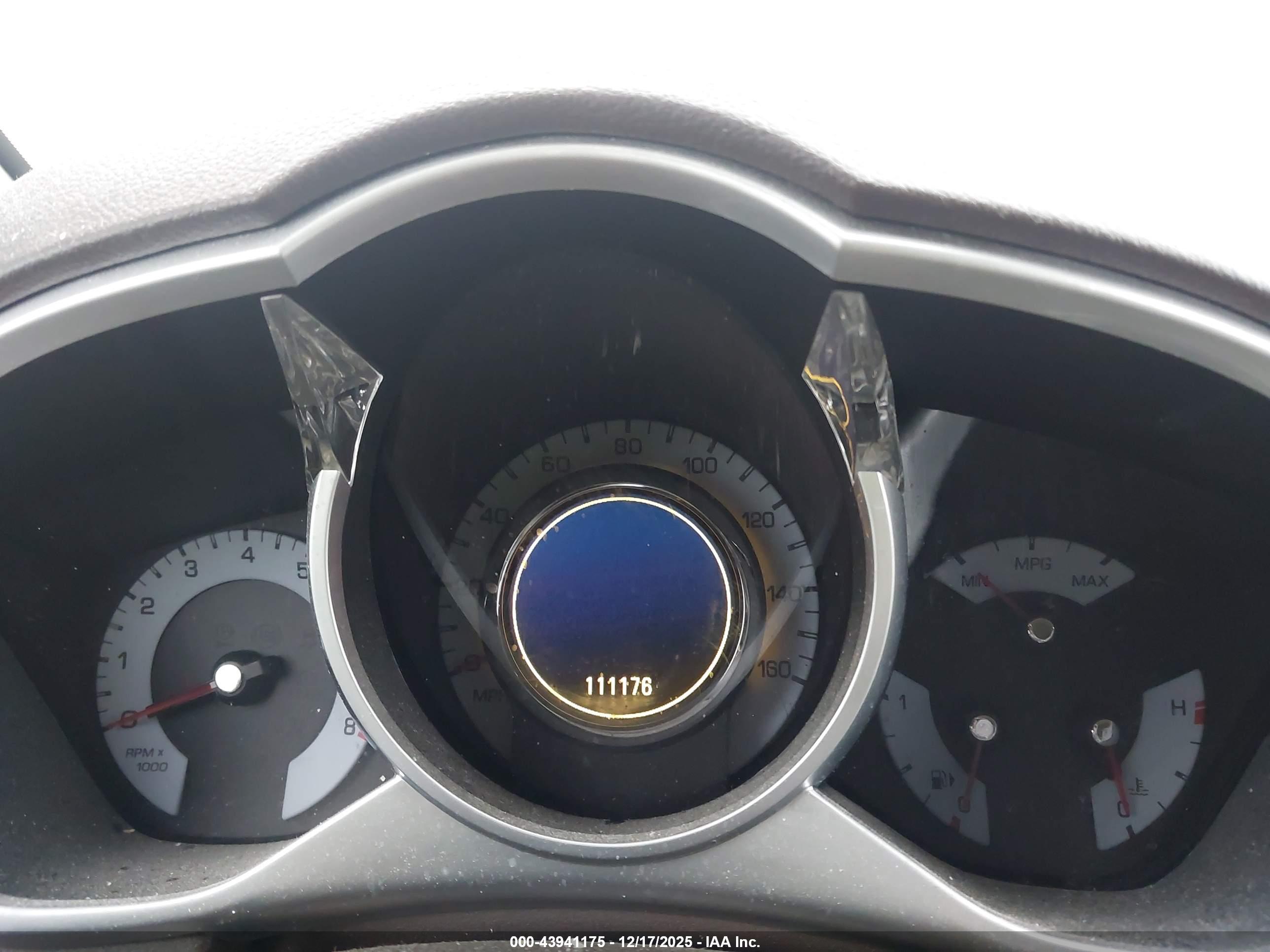 CADILLAC SRX image 7