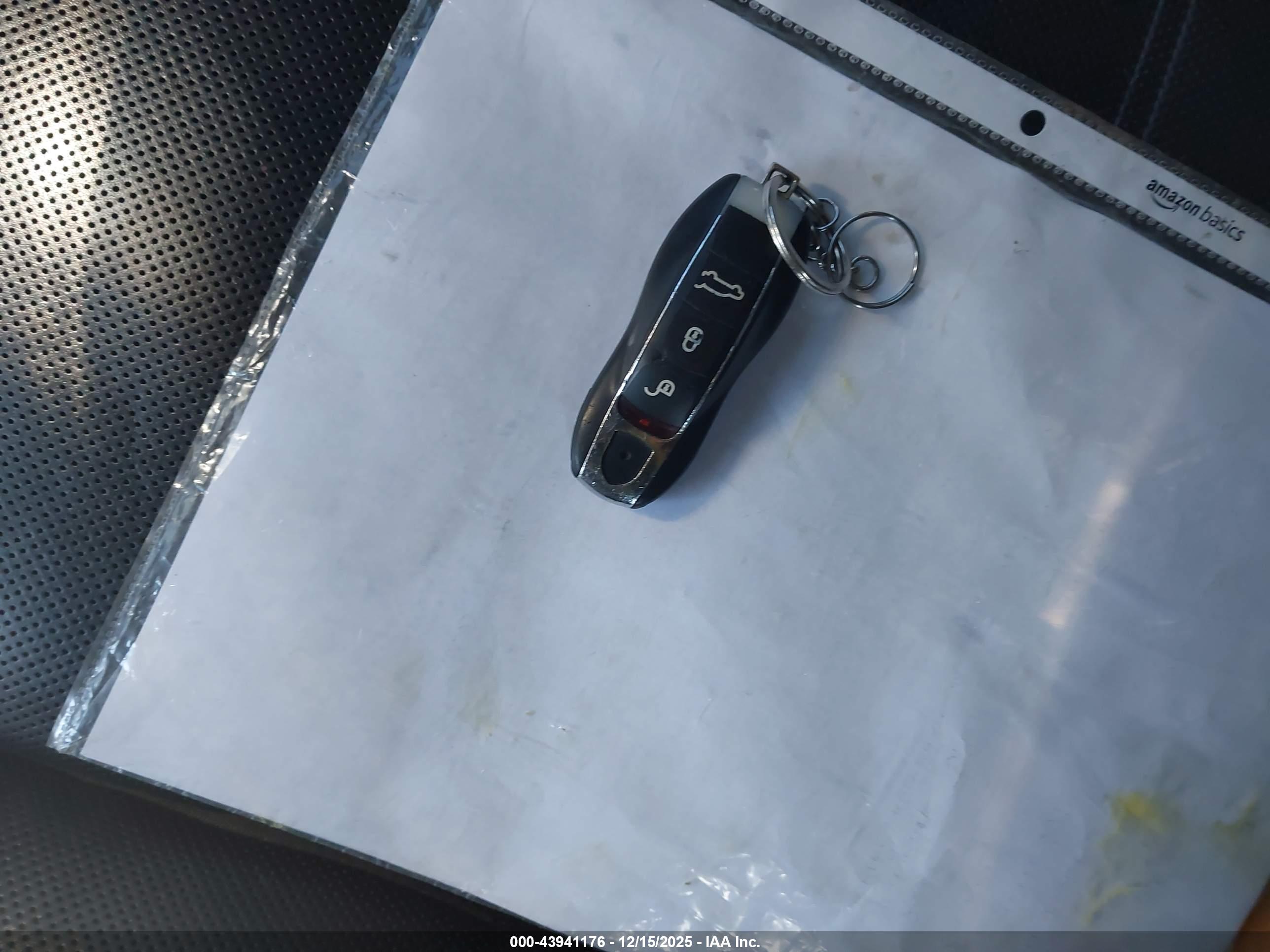 PORSCHE CAYENNE image 11