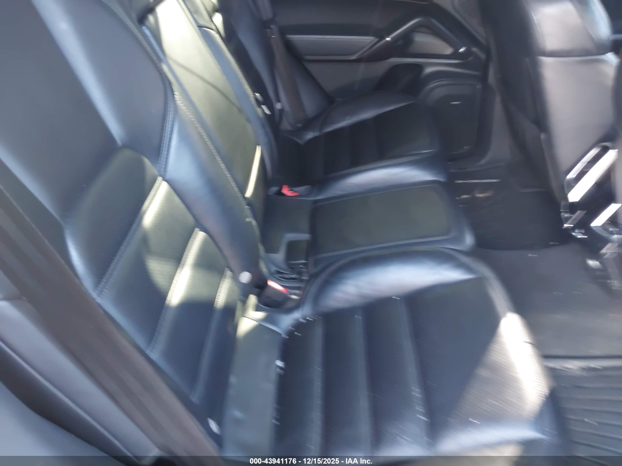 PORSCHE CAYENNE image 8