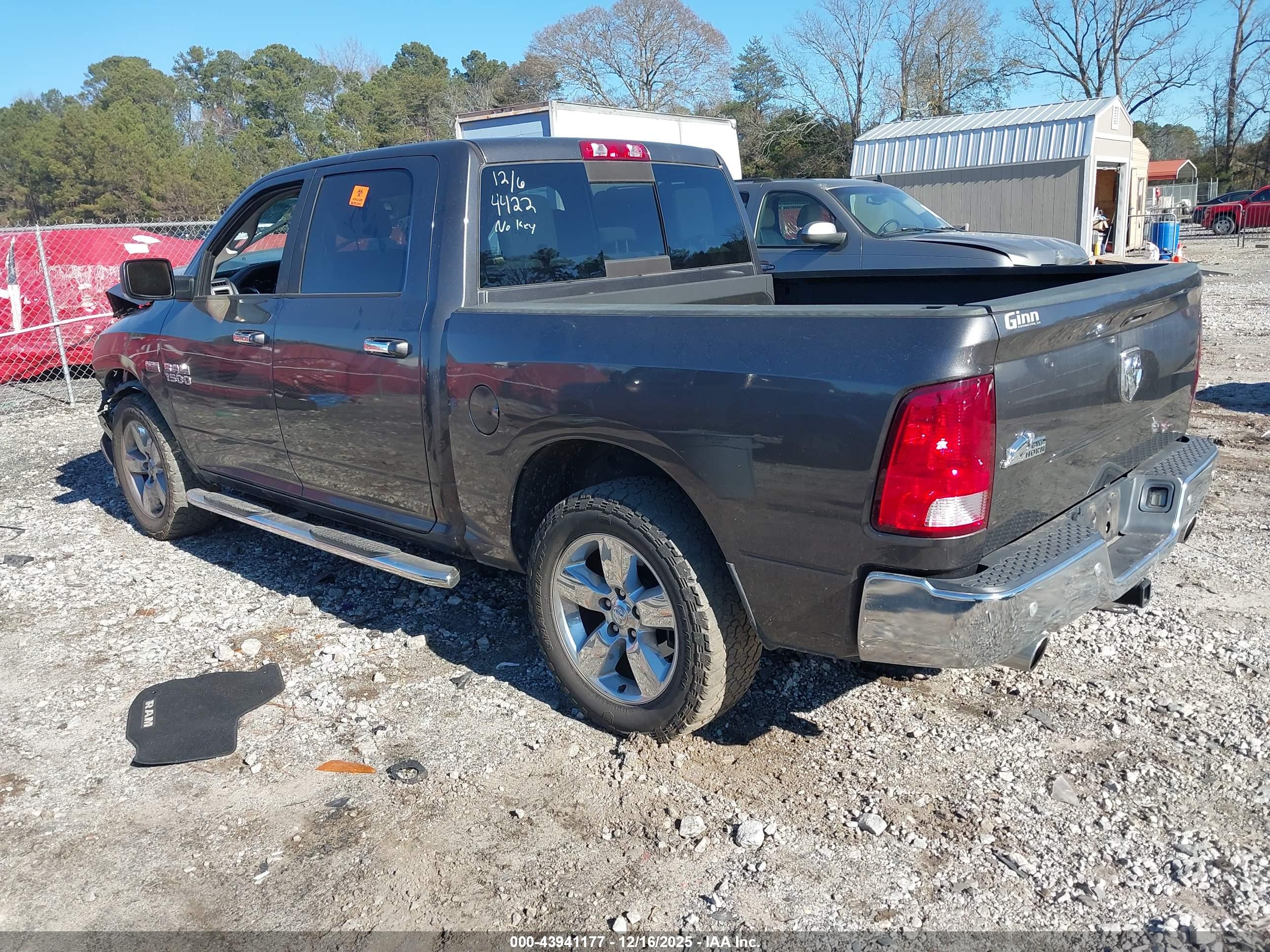 RAM 1500 image 3