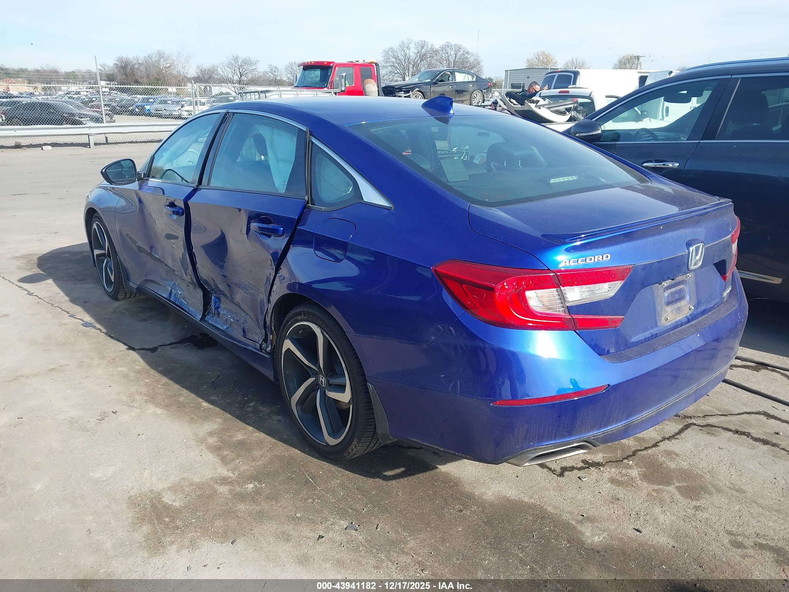 HONDA ACCORD image 3