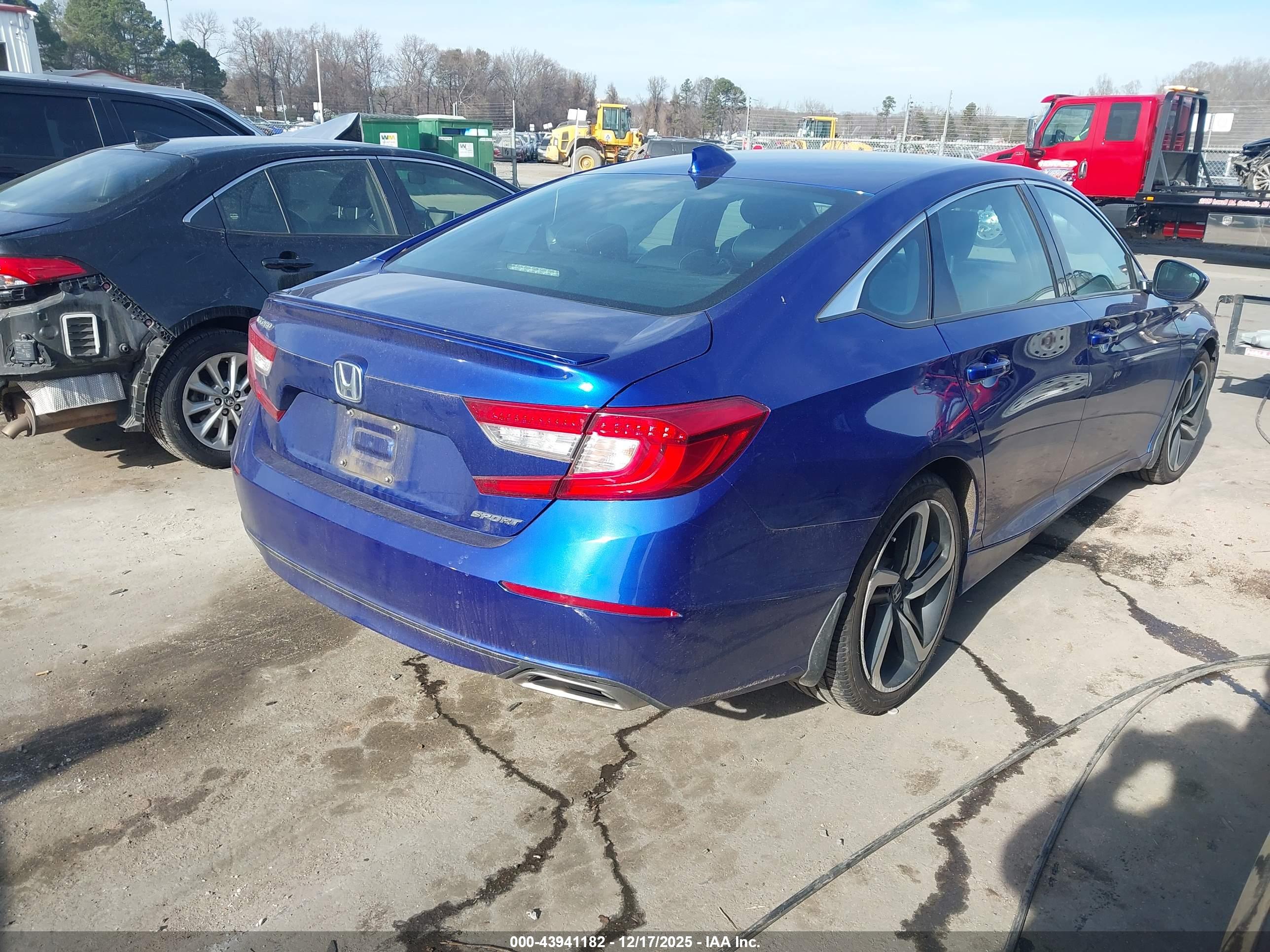 HONDA ACCORD image 4